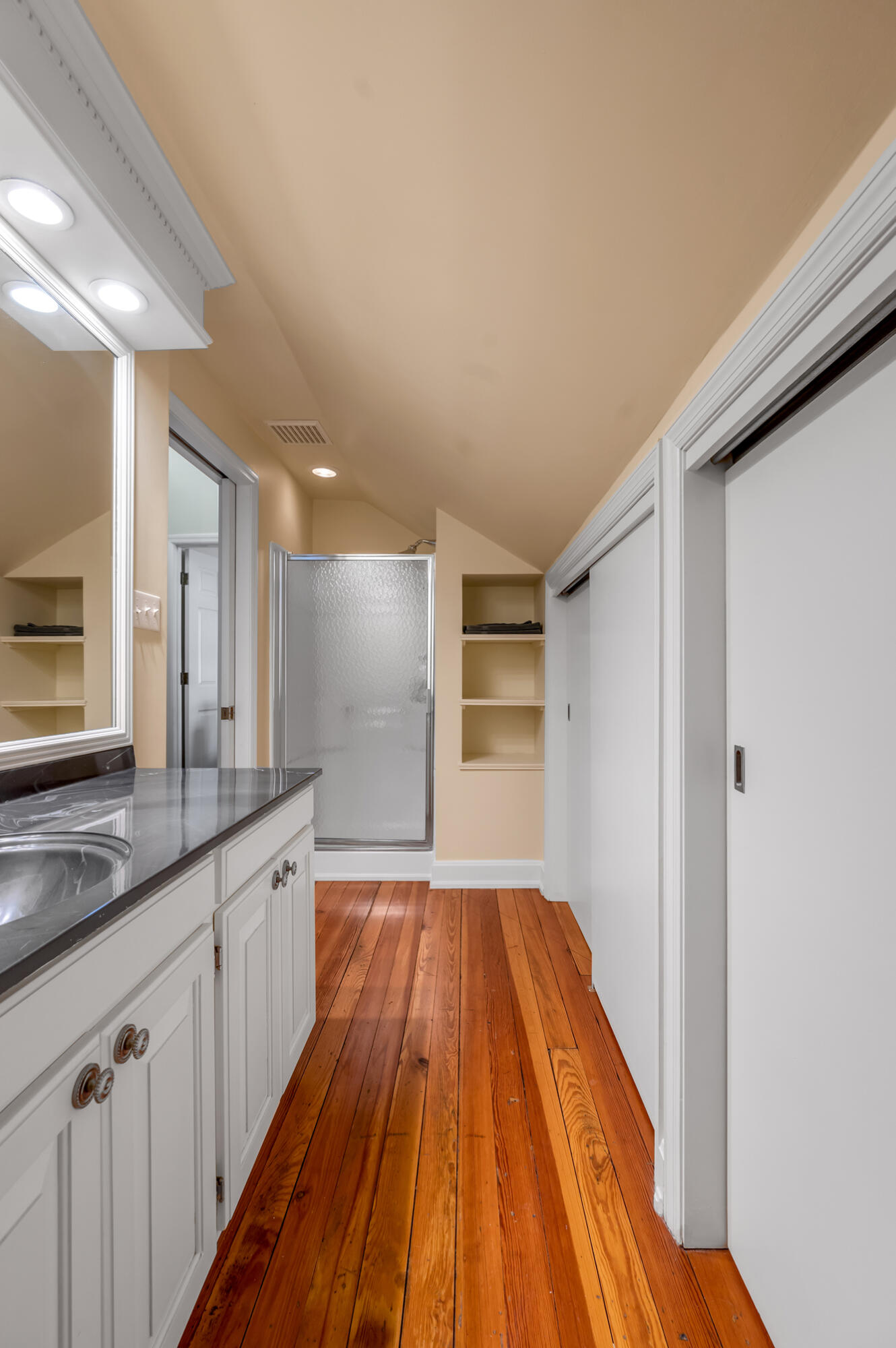 290 South Ashland Avenue