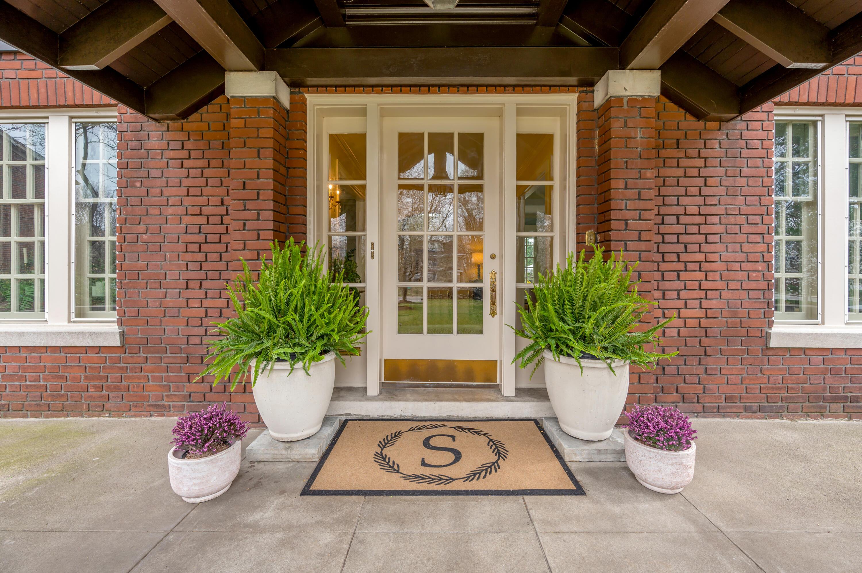 290 South Ashland Avenue