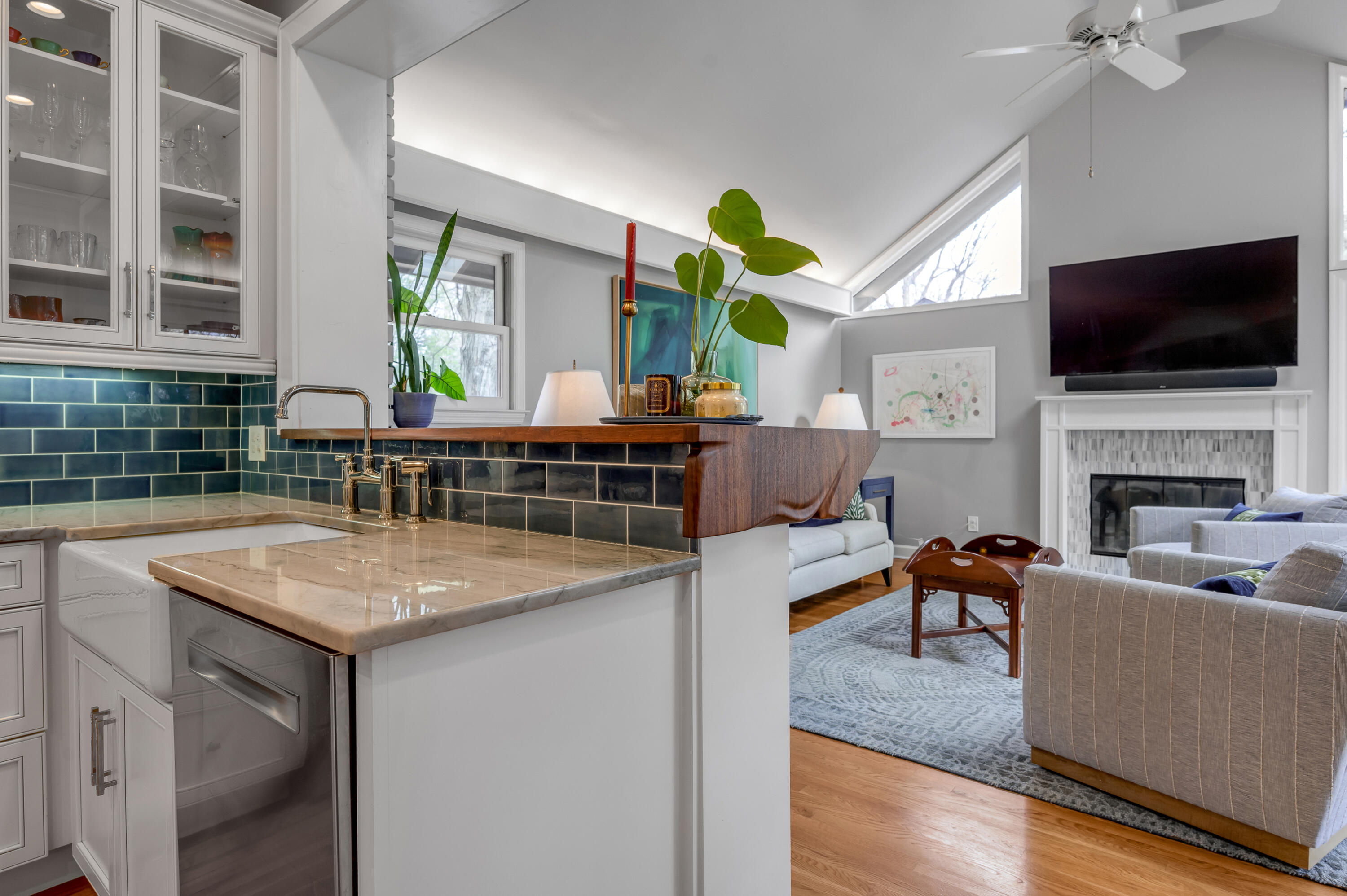 290 South Ashland Avenue