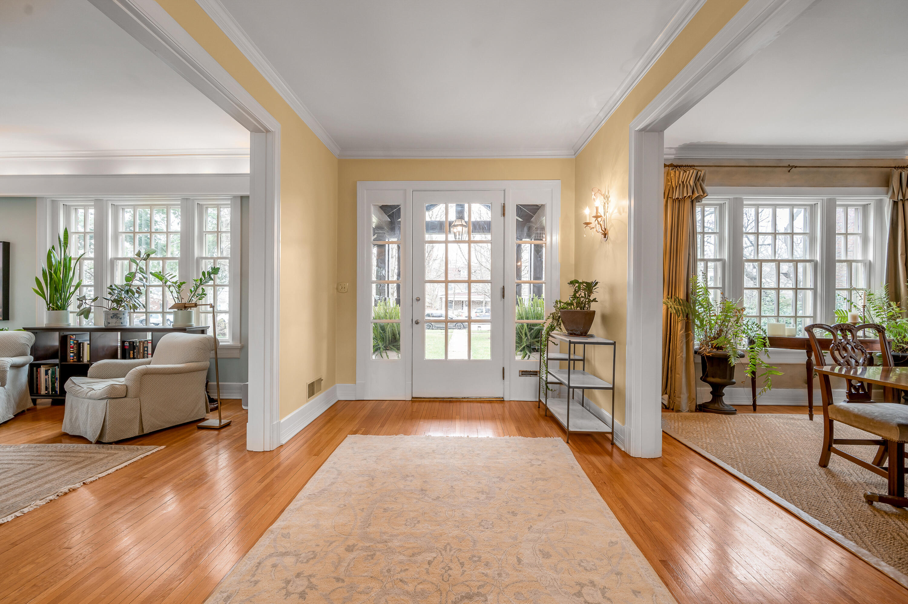 290 South Ashland Avenue