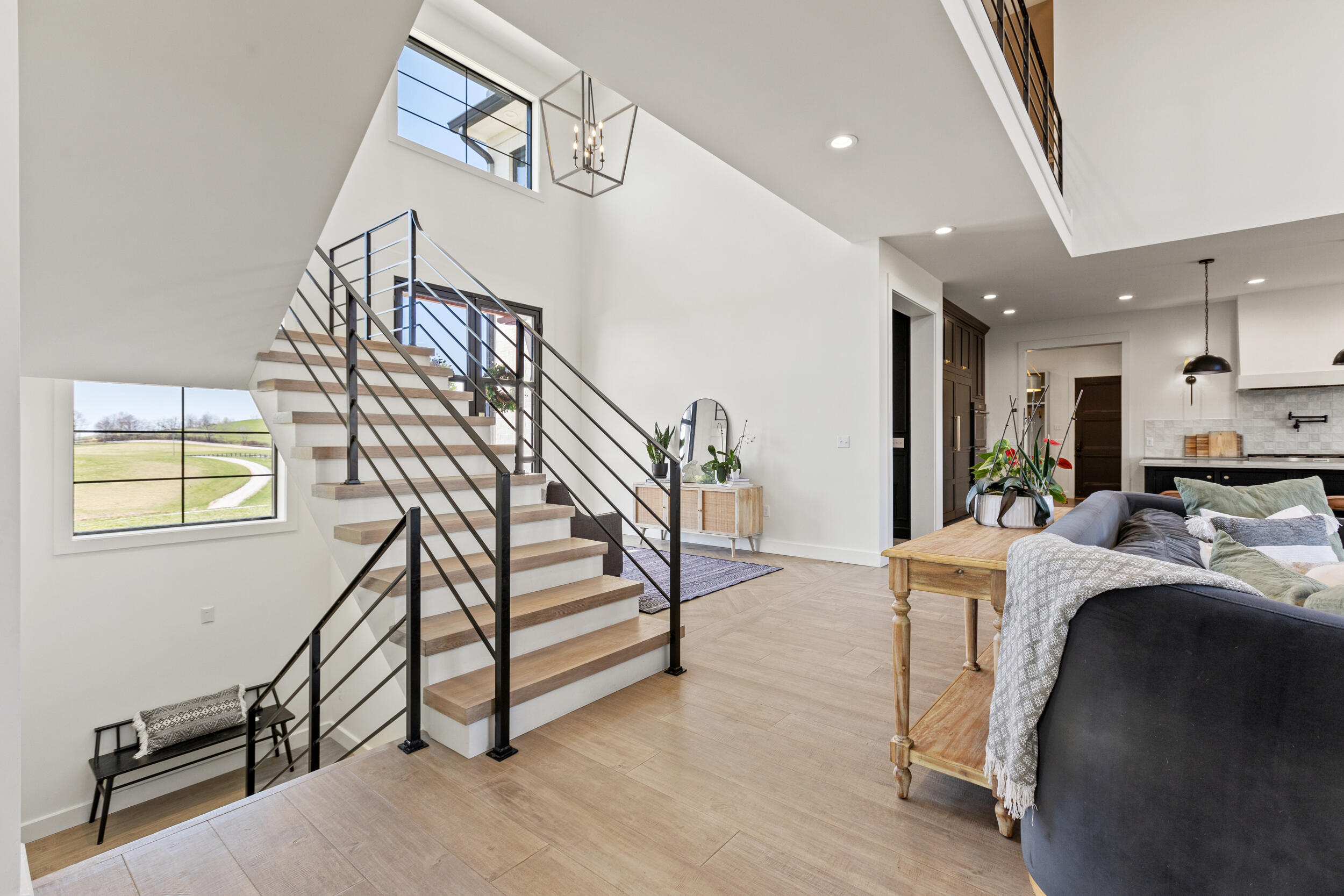 1674 Laurel Road