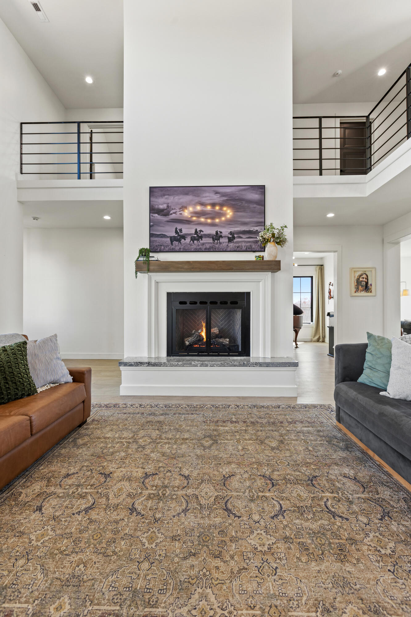 1674 Laurel Road