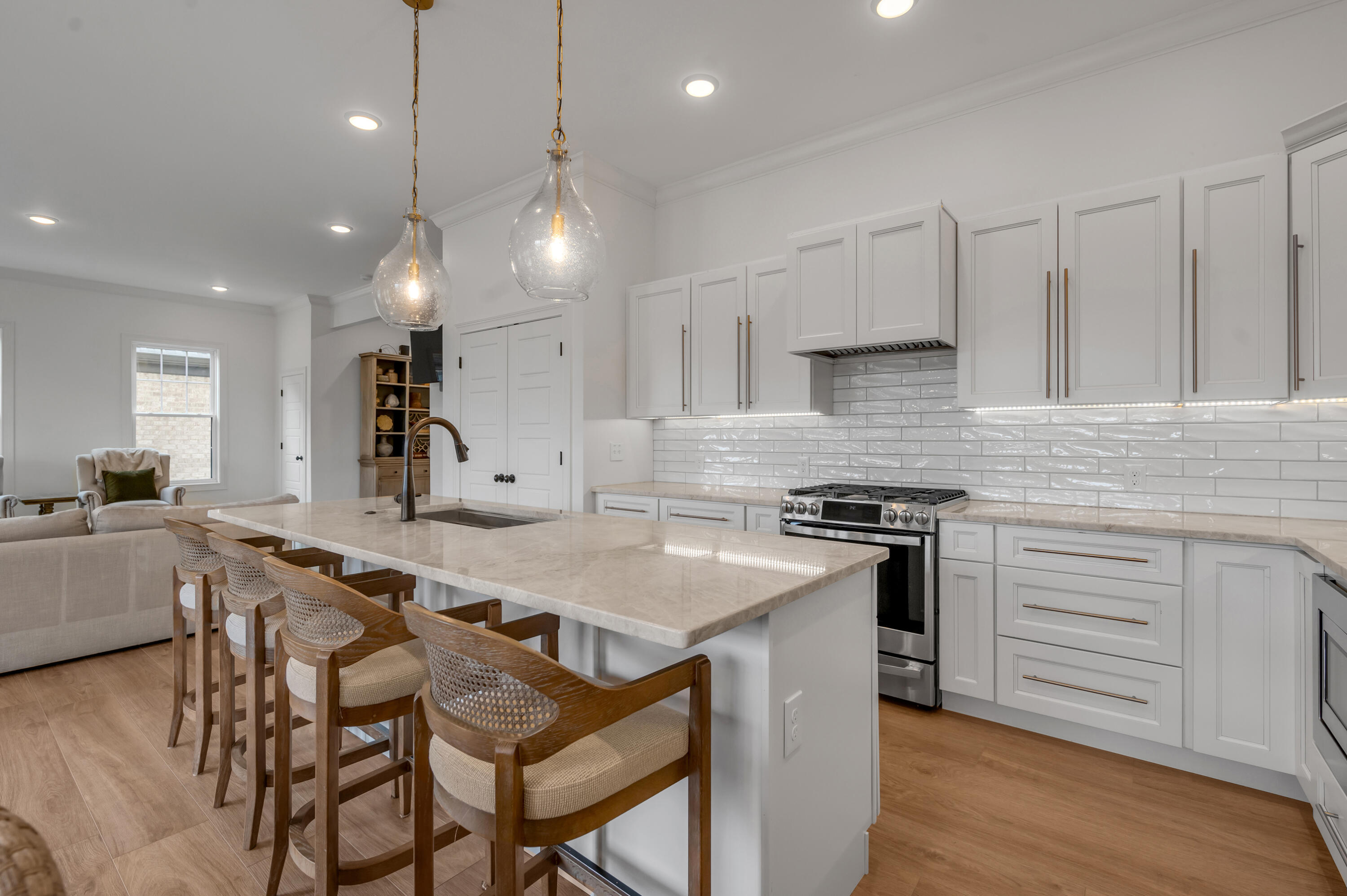 4344 Steamboat Road