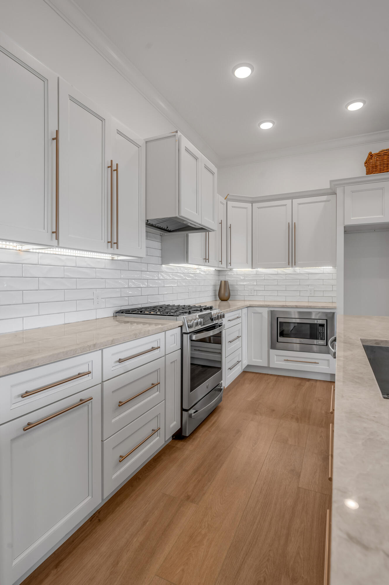 4344 Steamboat Road