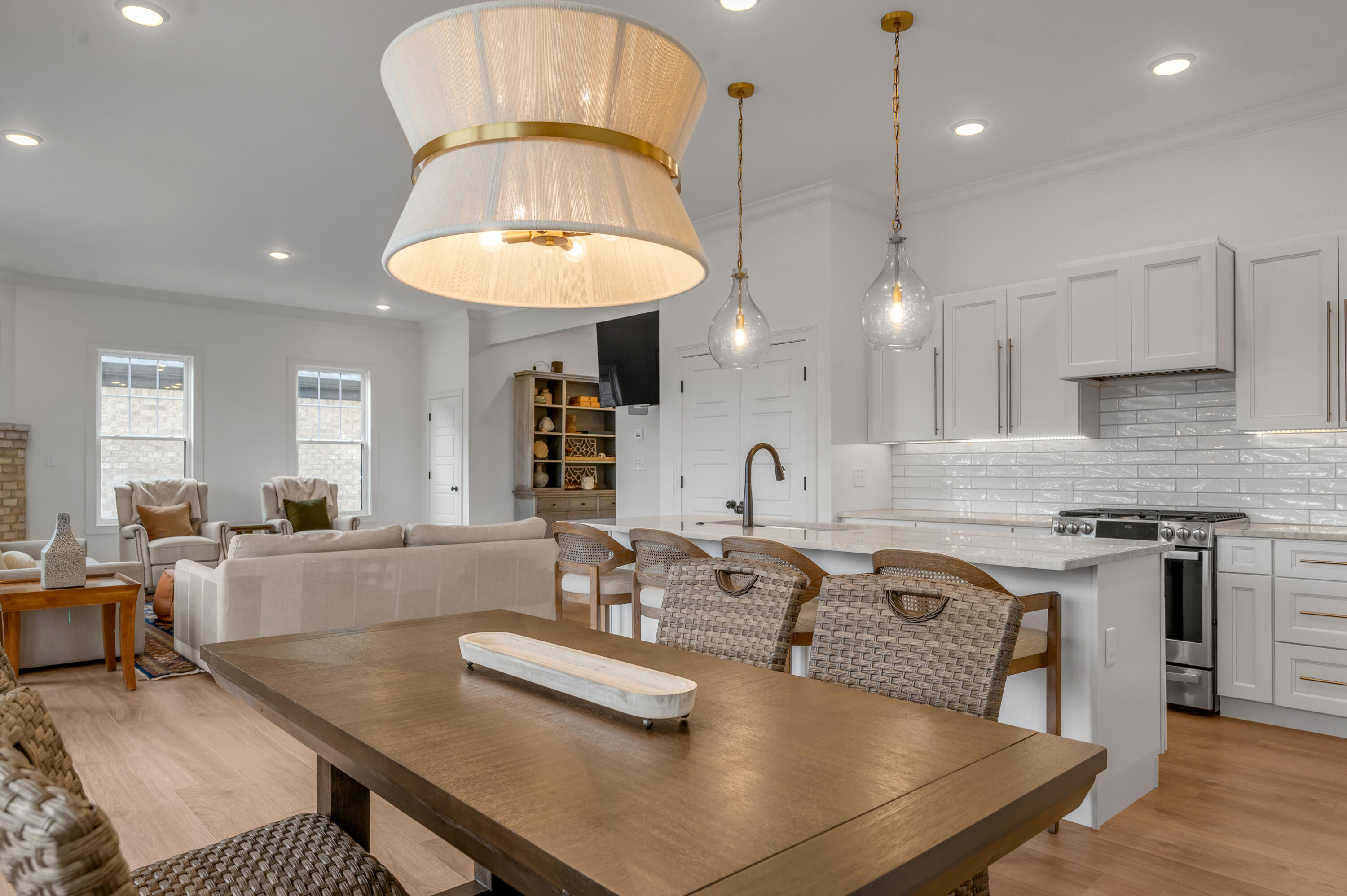 4344 Steamboat Road