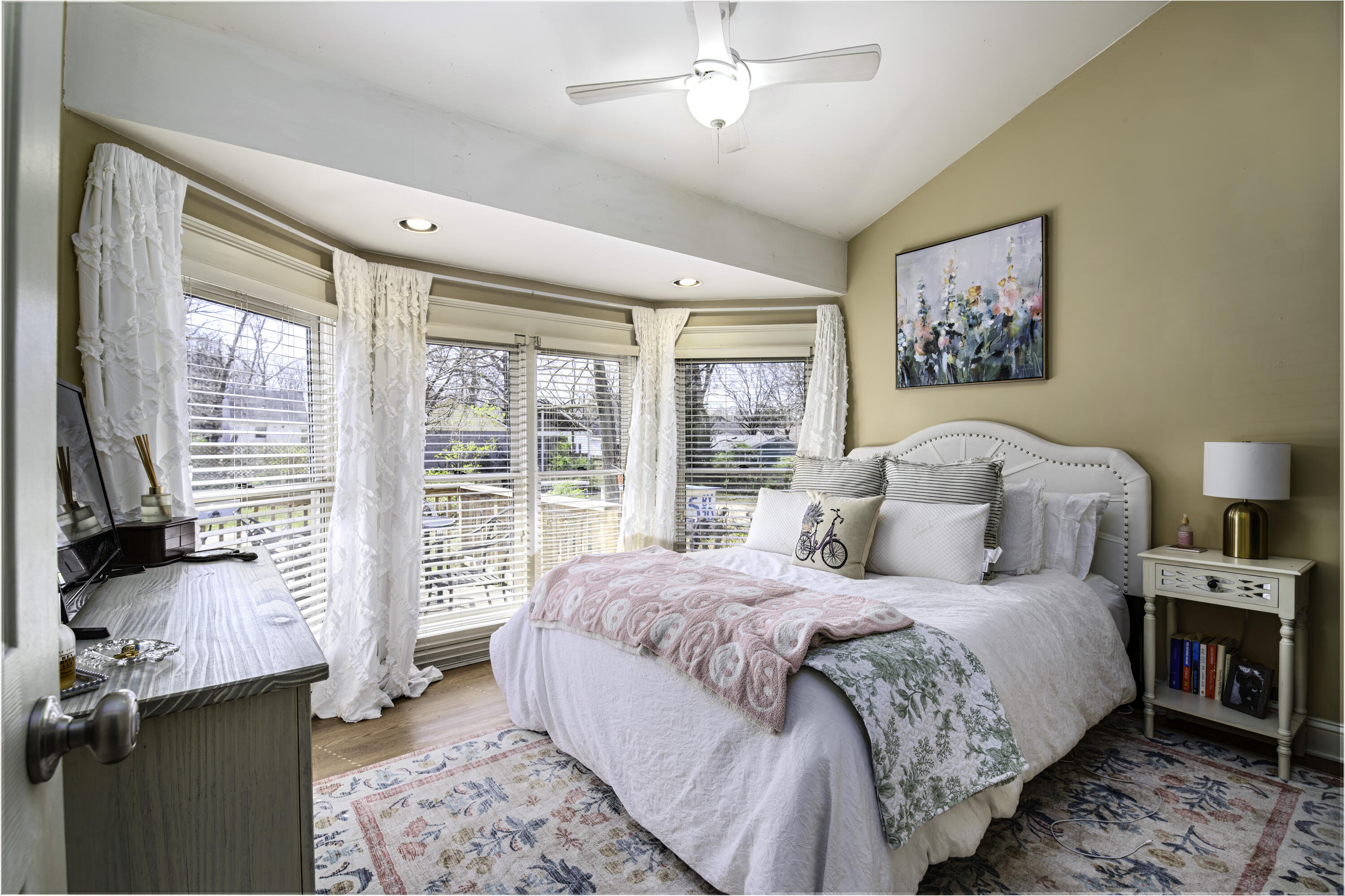 216 Forest Park Road