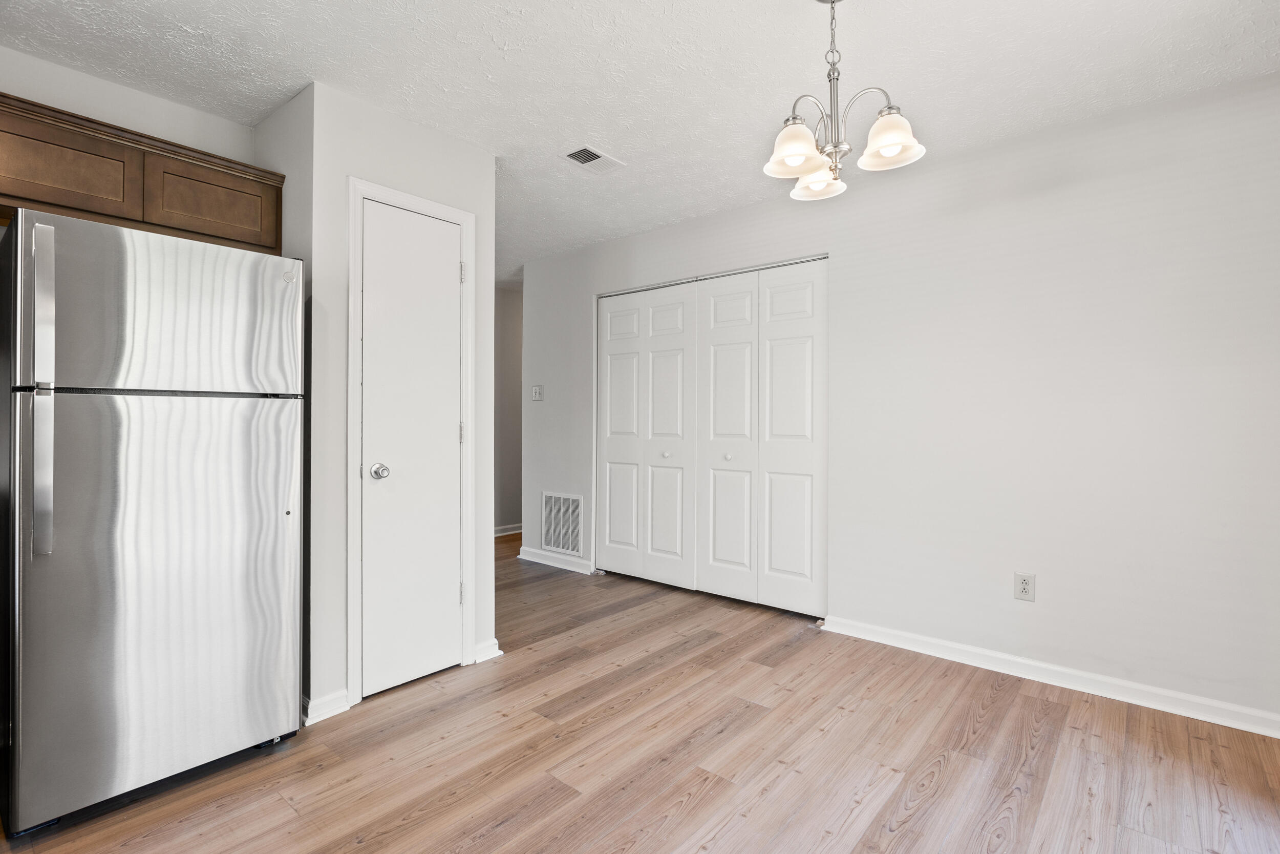 3409 Woodspring Drive