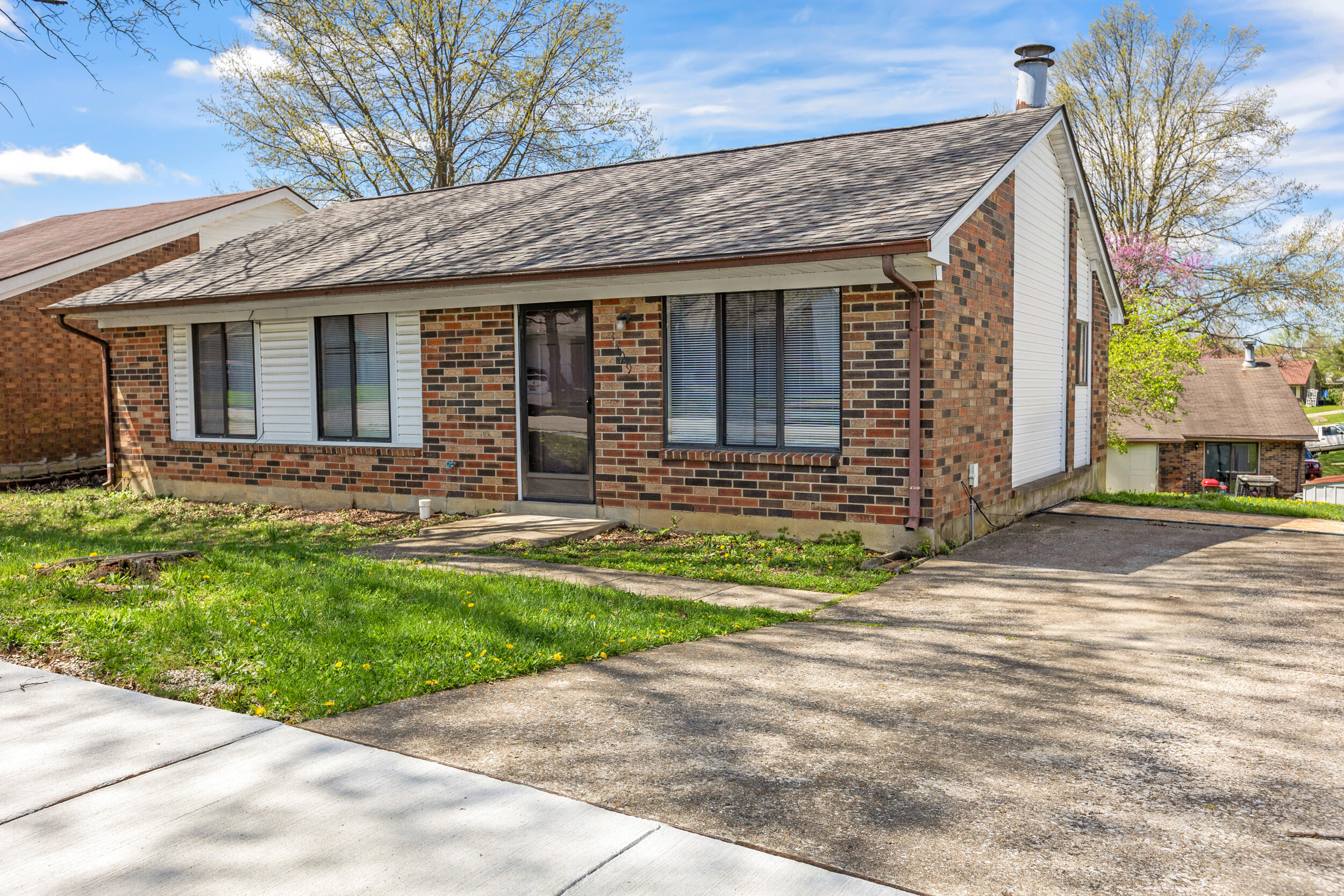 3409 Woodspring Drive