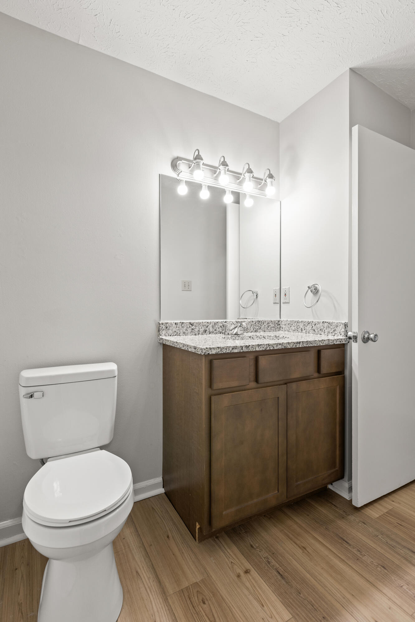 3409 Woodspring Drive