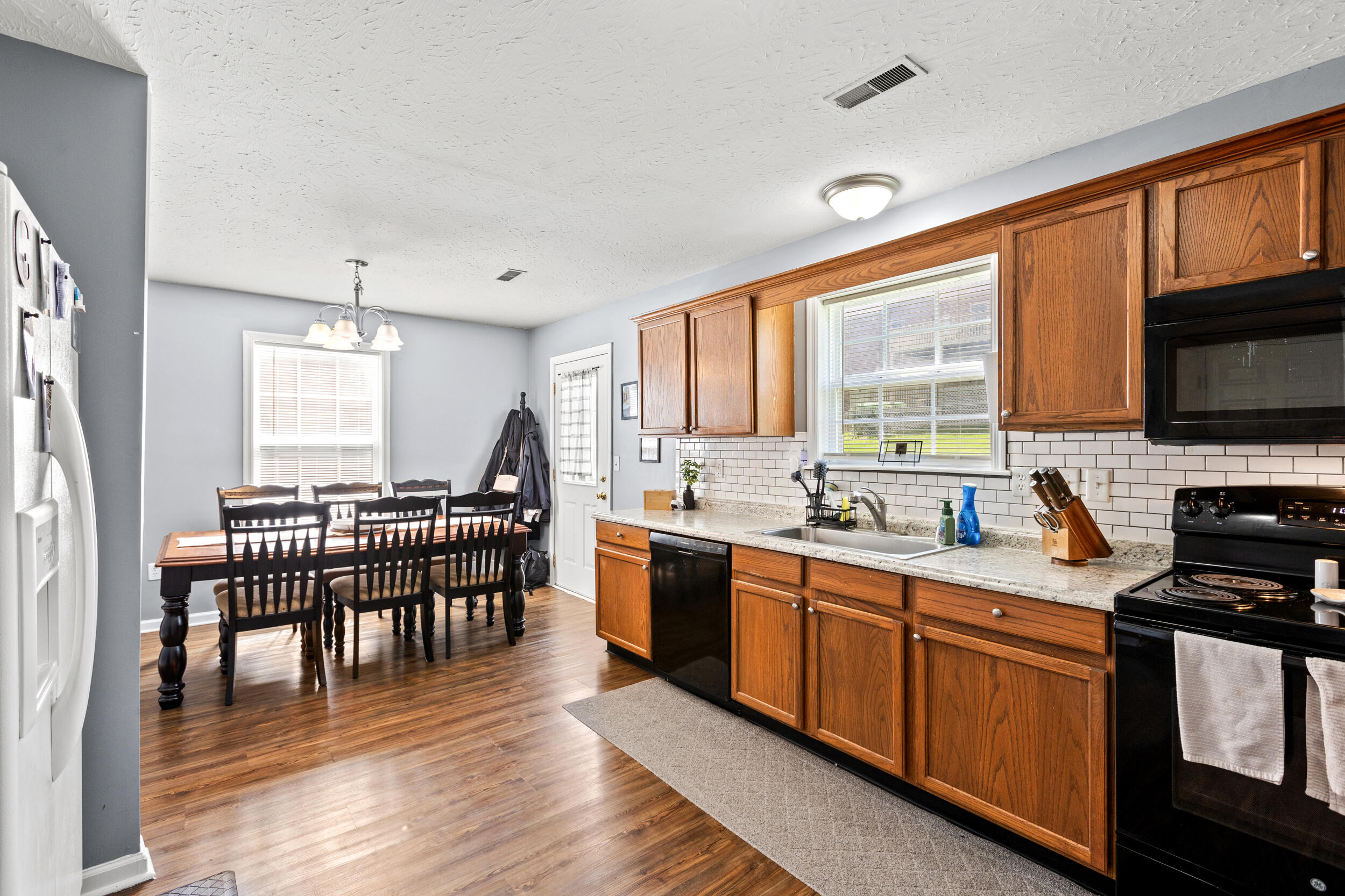 1025 Blackwell Court, A & B