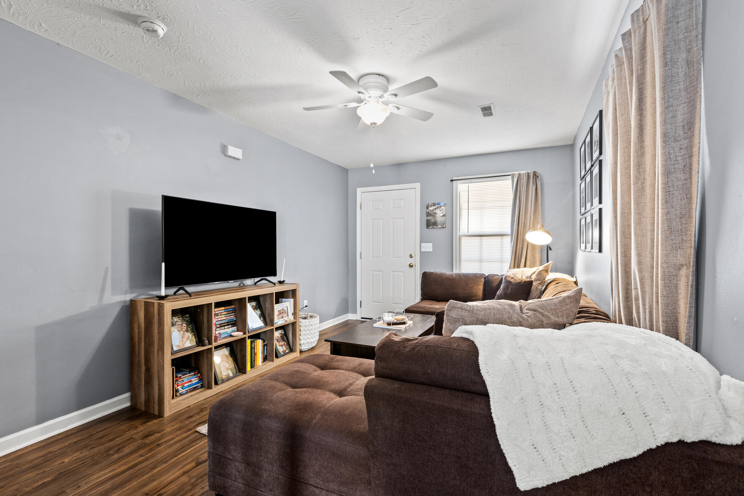 1025 Blackwell Court, A & B