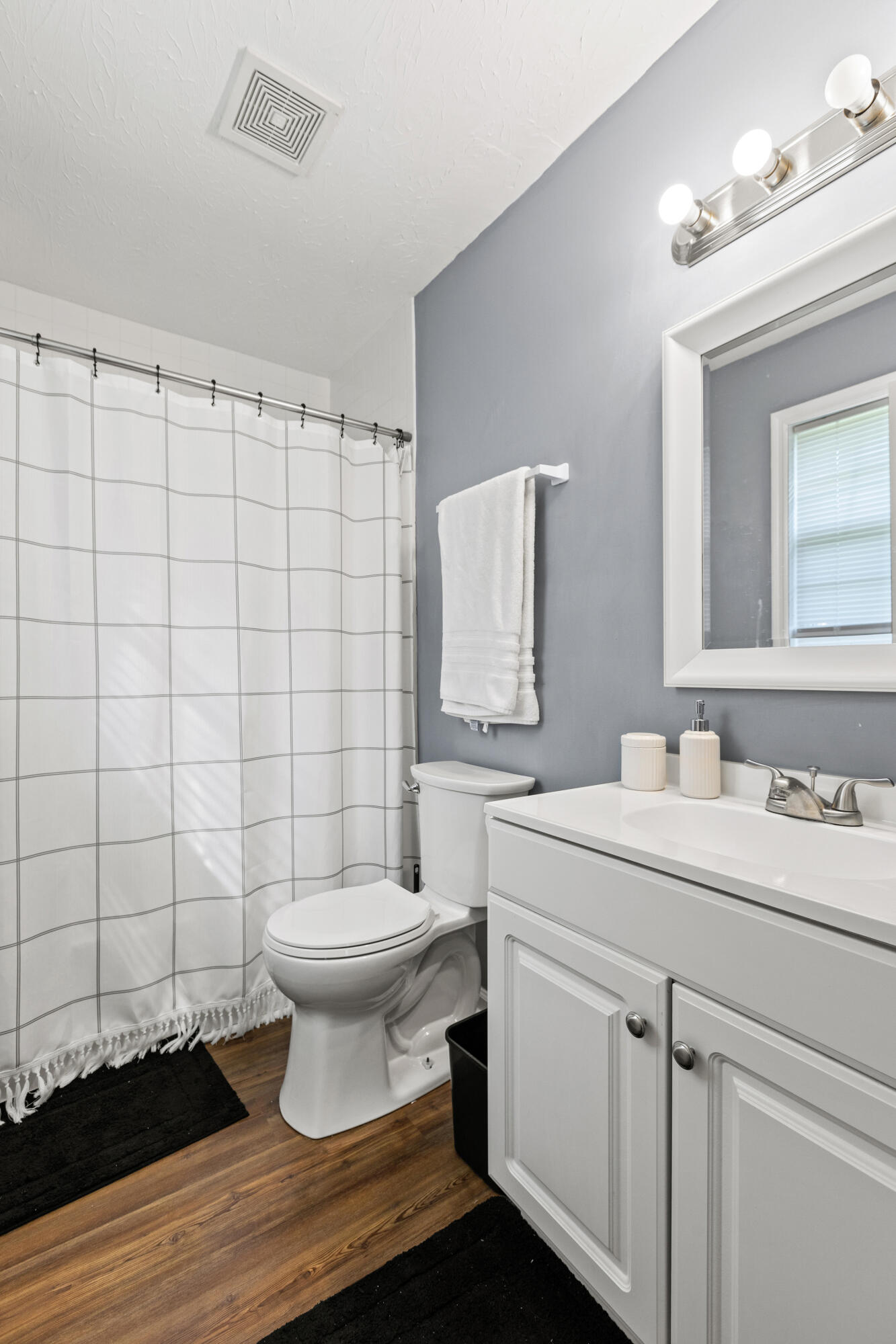 1025 Blackwell Court, A & B