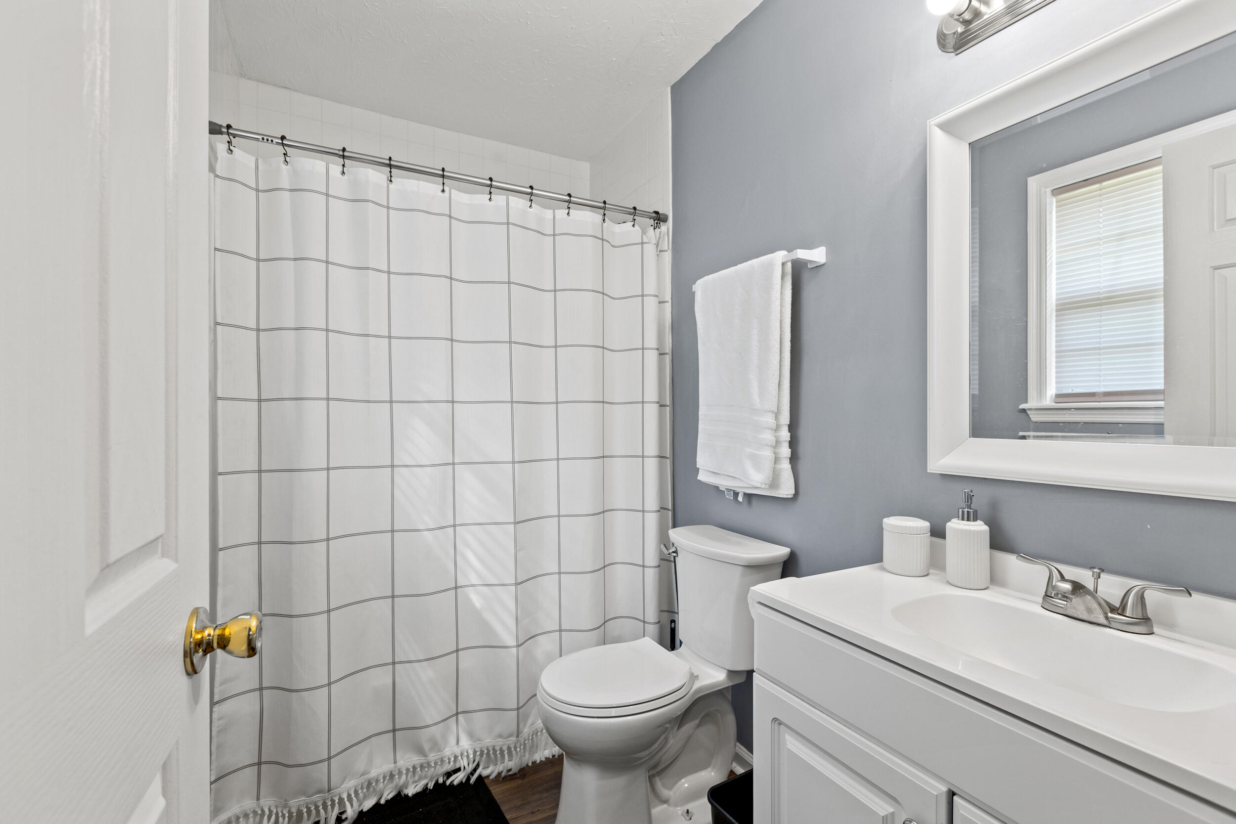 1025 Blackwell Court, A & B