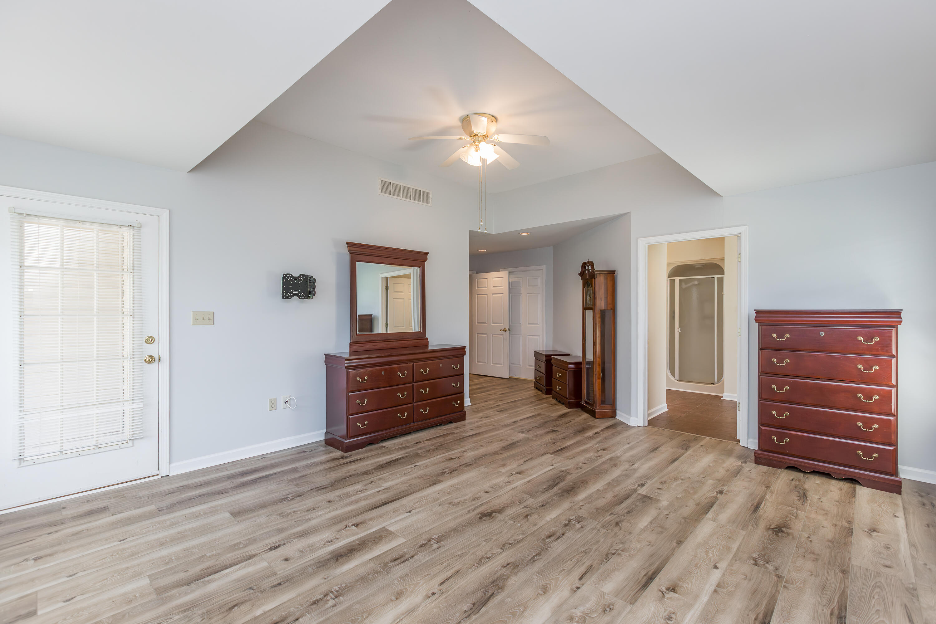113 Derby Drive