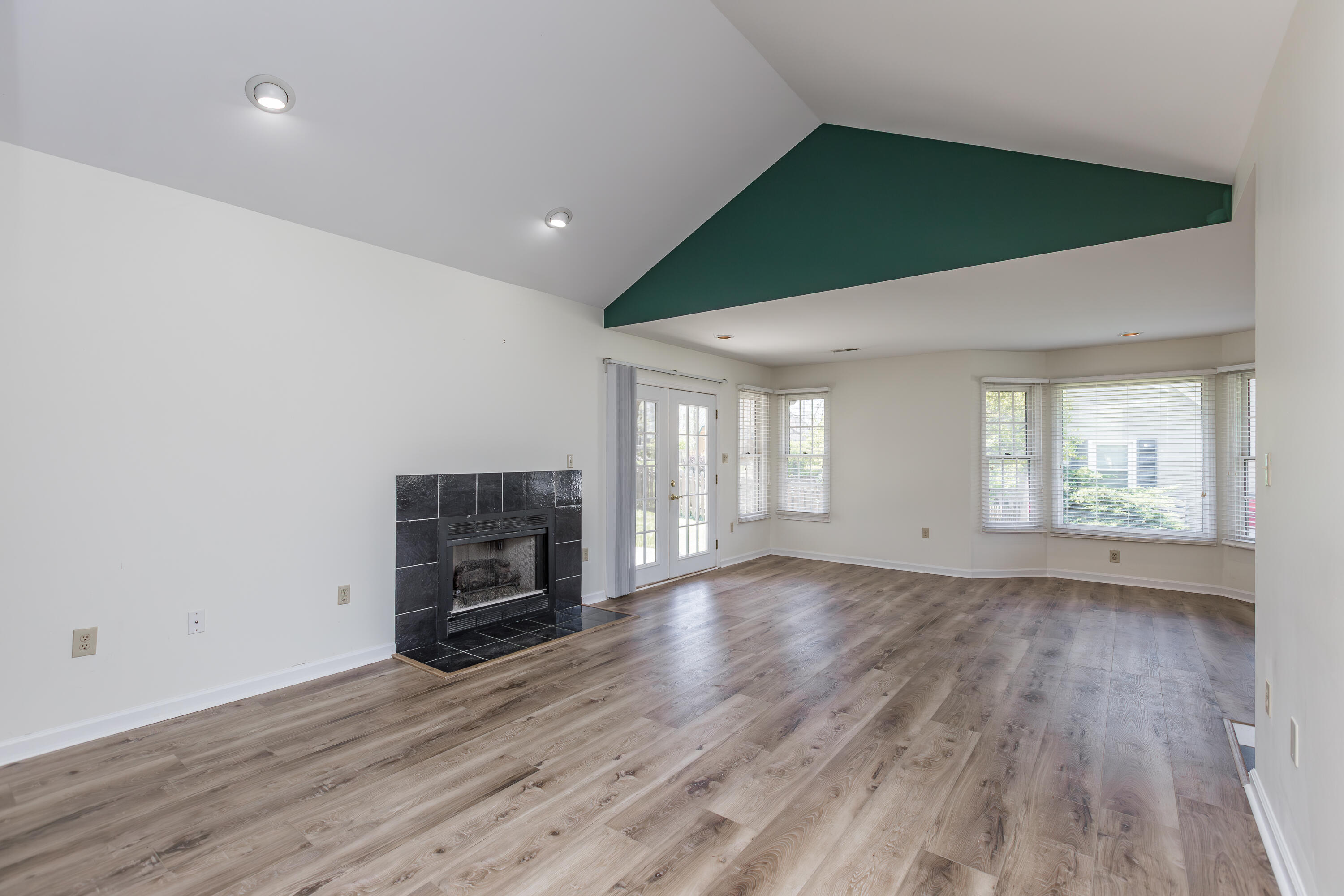 113 Derby Drive