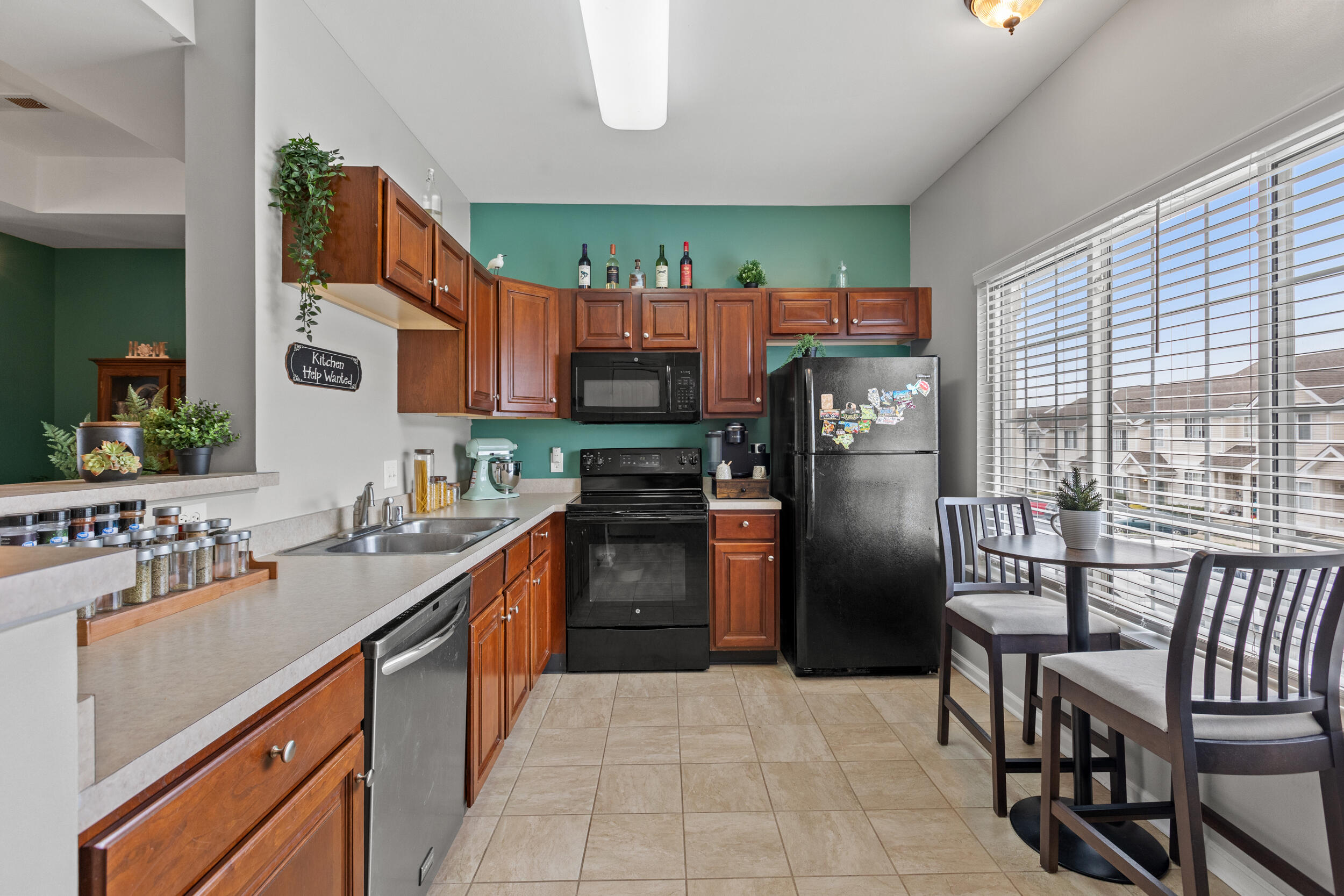 127 Copper Kettle Path