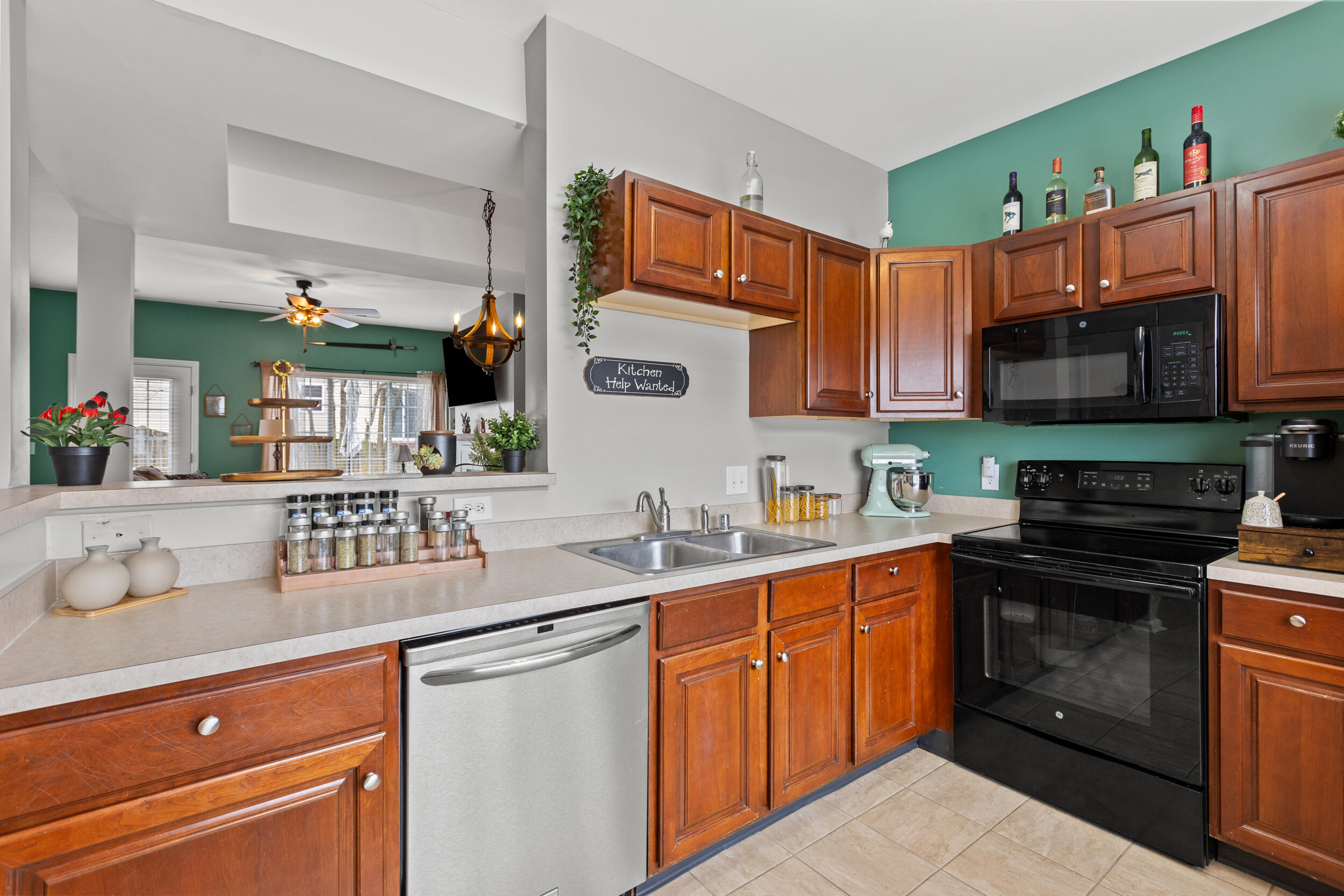 127 Copper Kettle Path