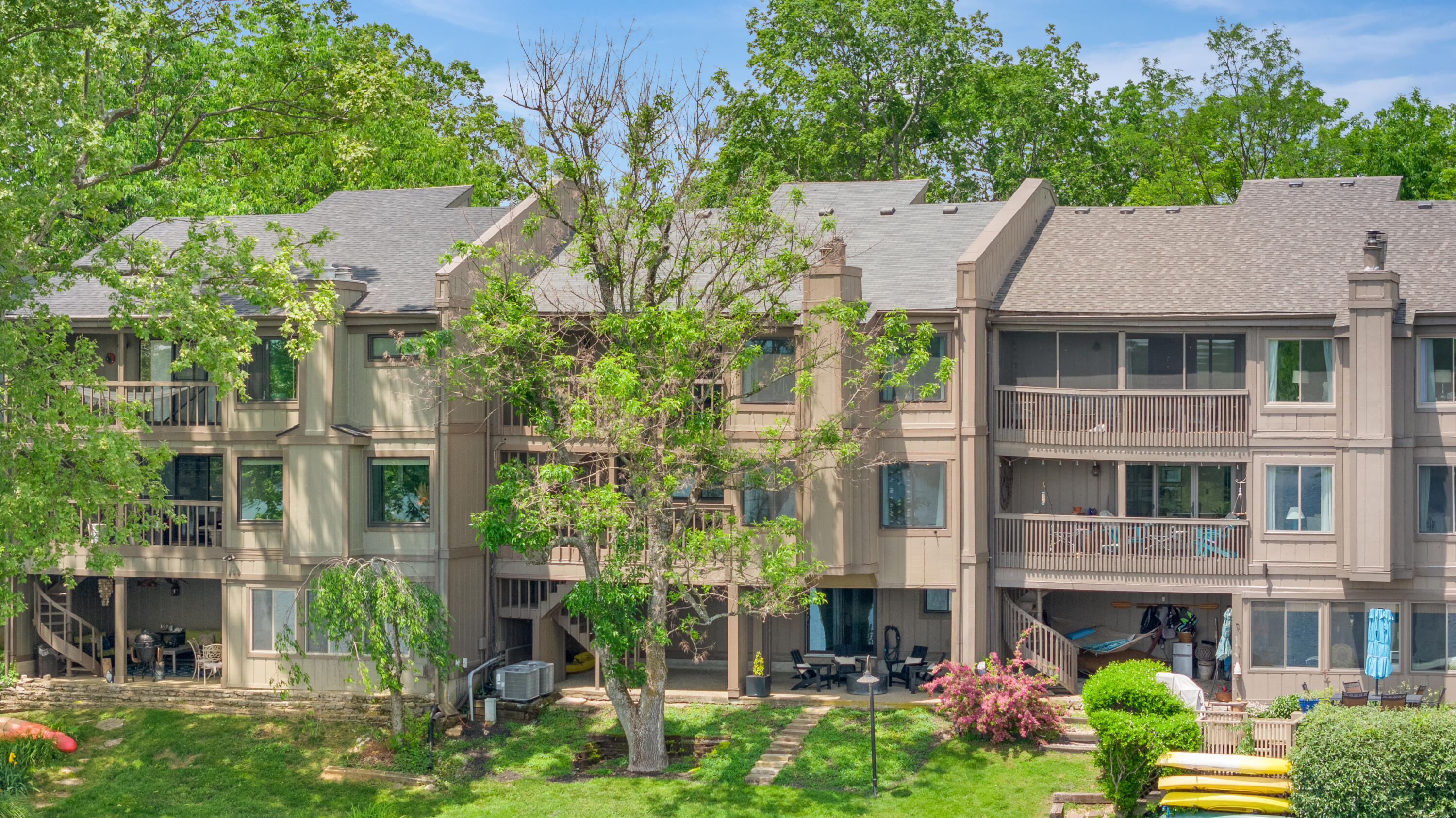 543 Laketower Drive, 140