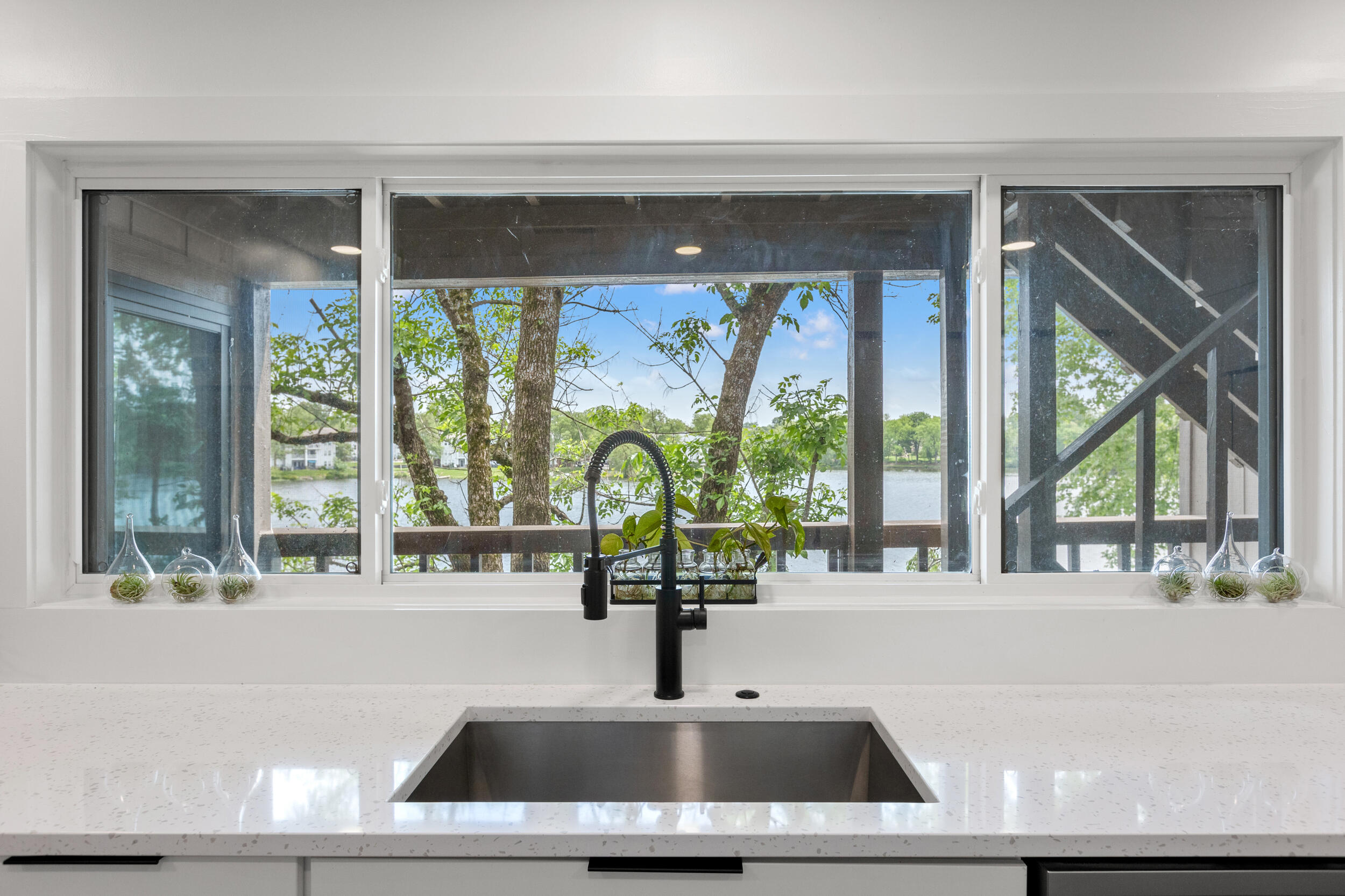 543 Laketower Drive, 140