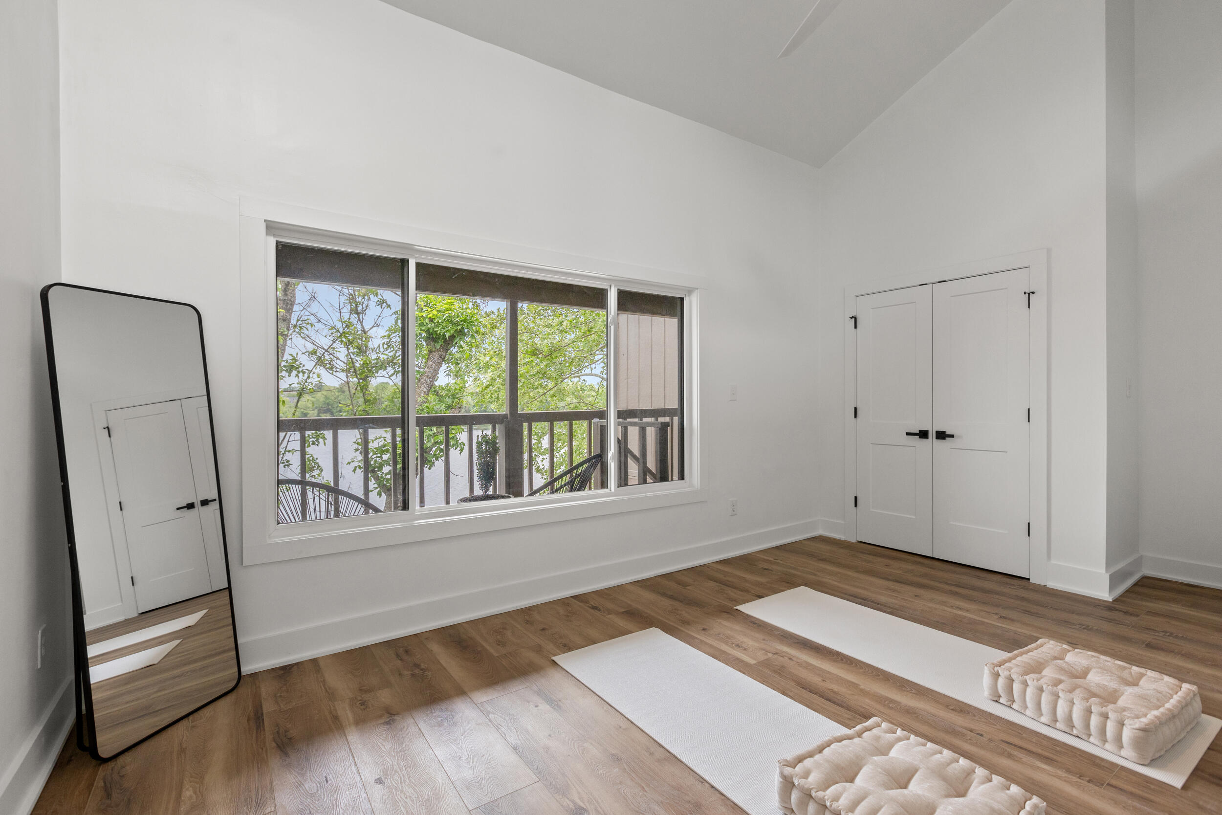 543 Laketower Drive, 140