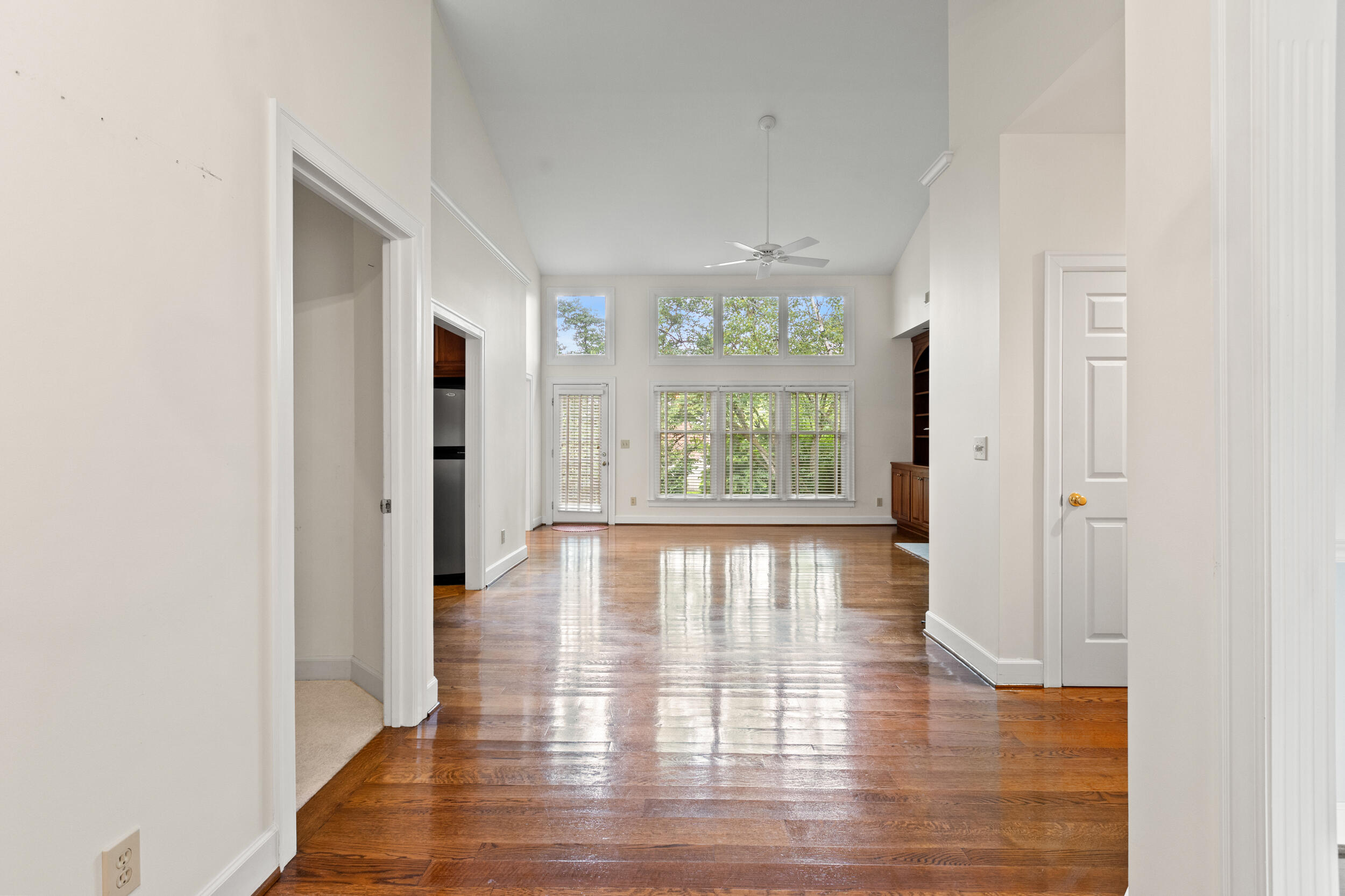 2901 Tabor Oaks Lane