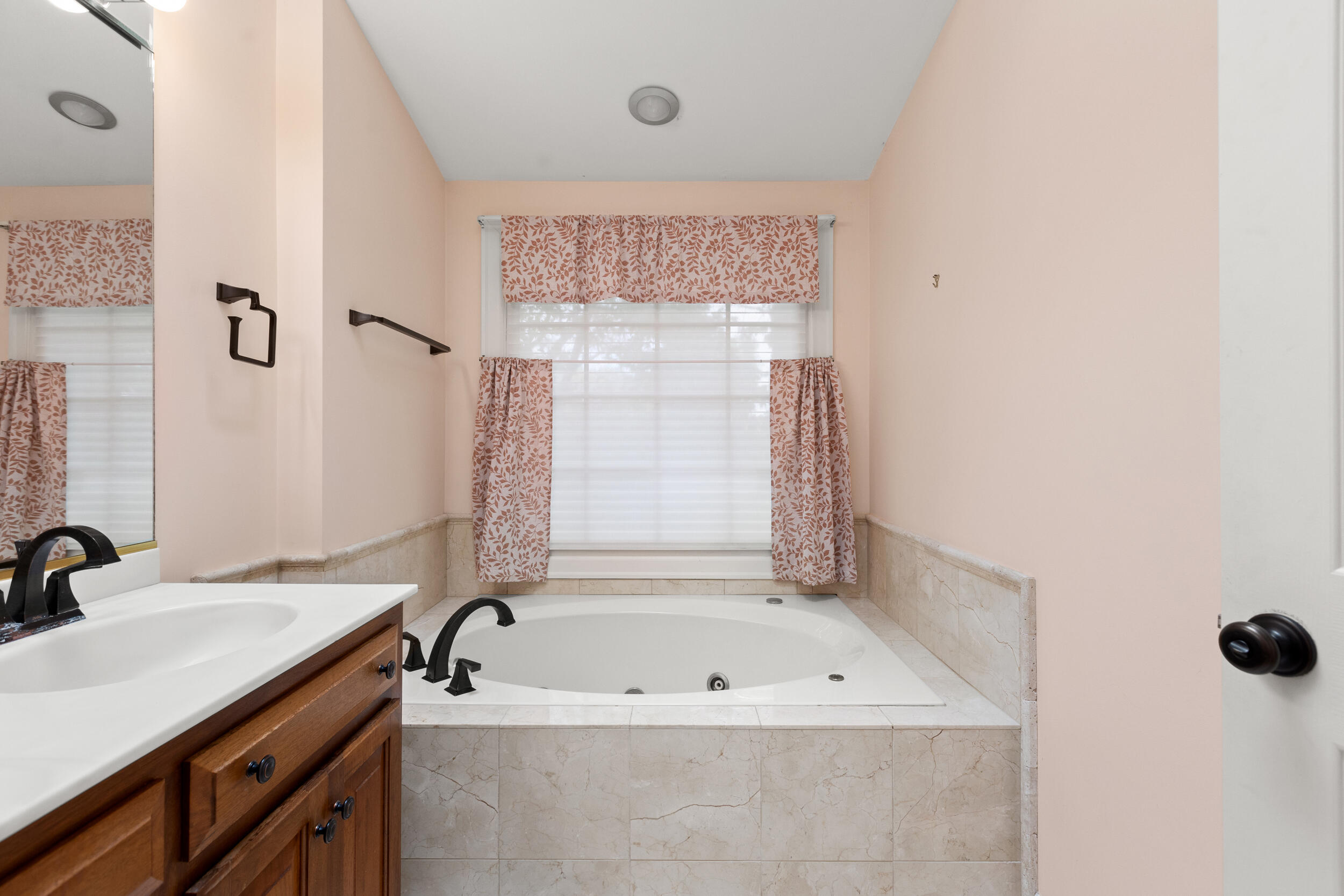 2901 Tabor Oaks Lane