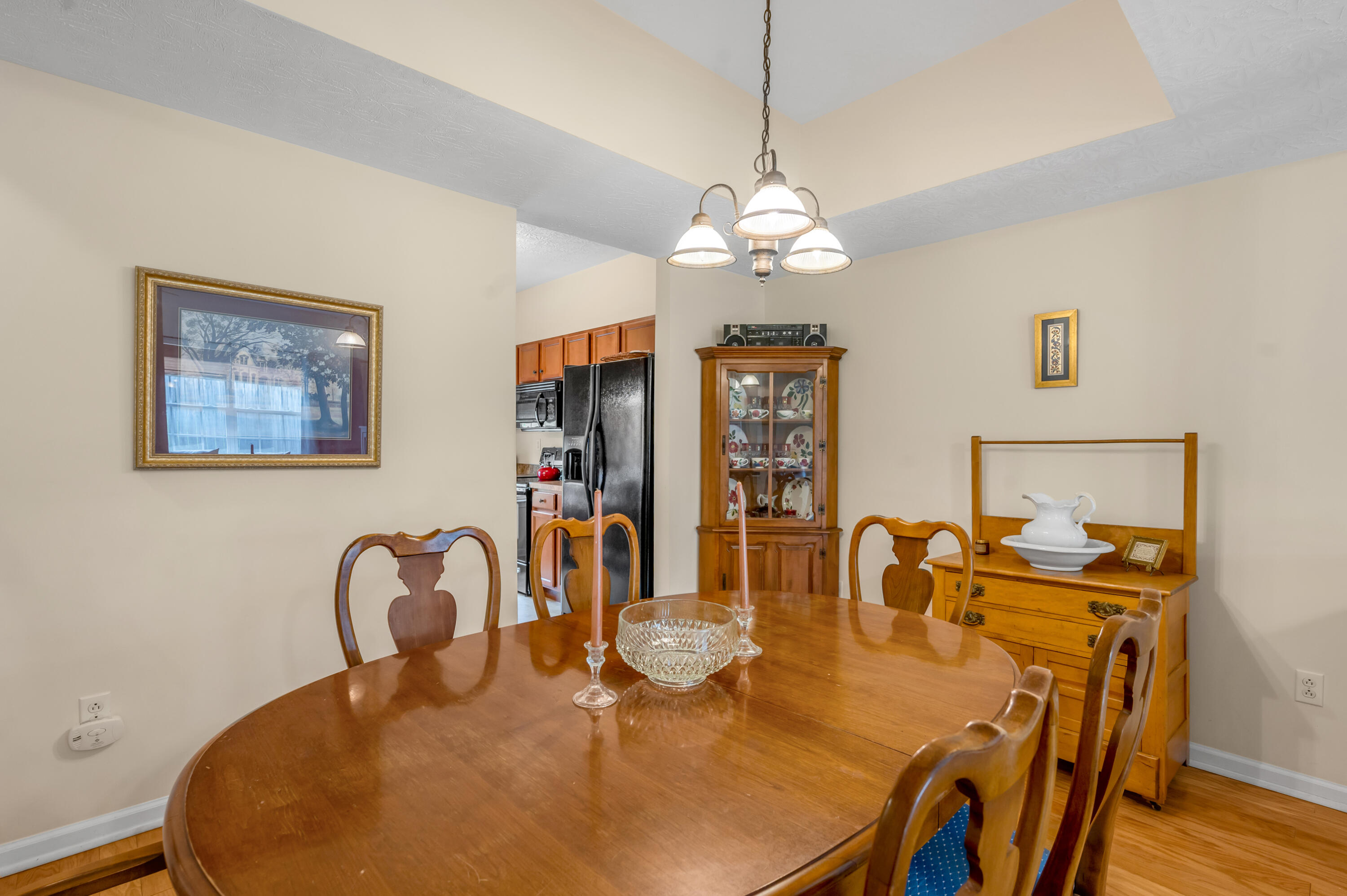 3855 Lochdale Terrace, 6106