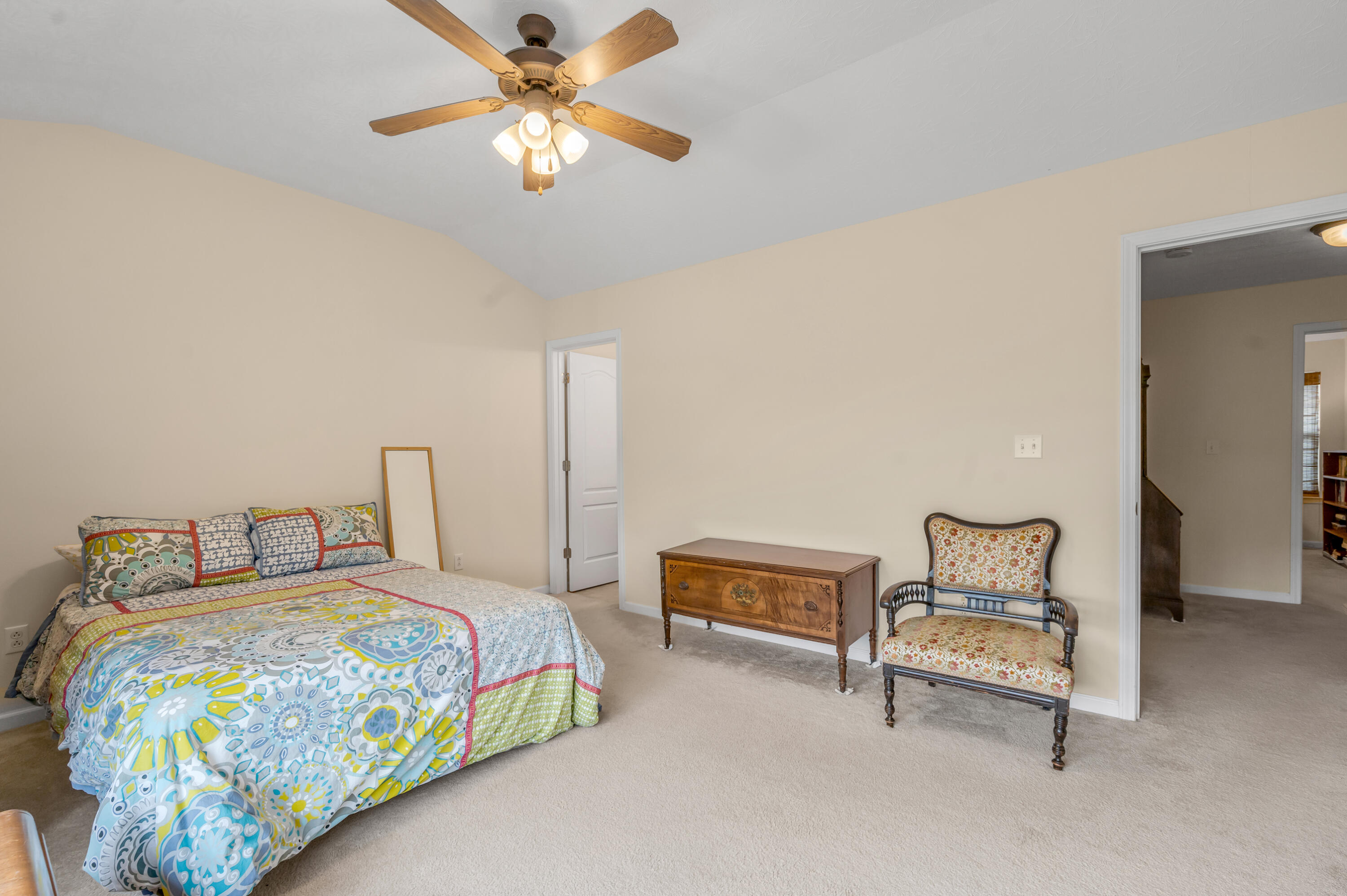 3855 Lochdale Terrace, 6106