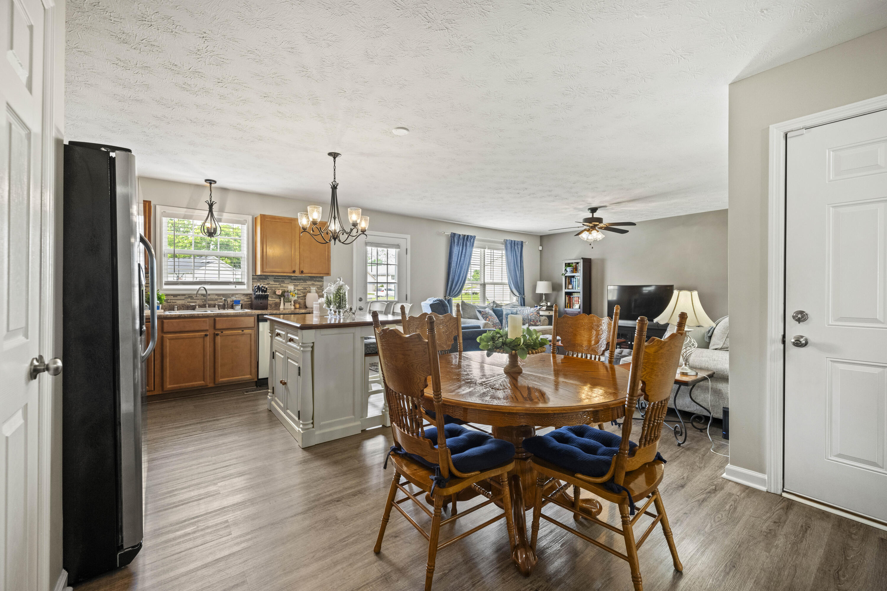 648 Walnut Creek Drive