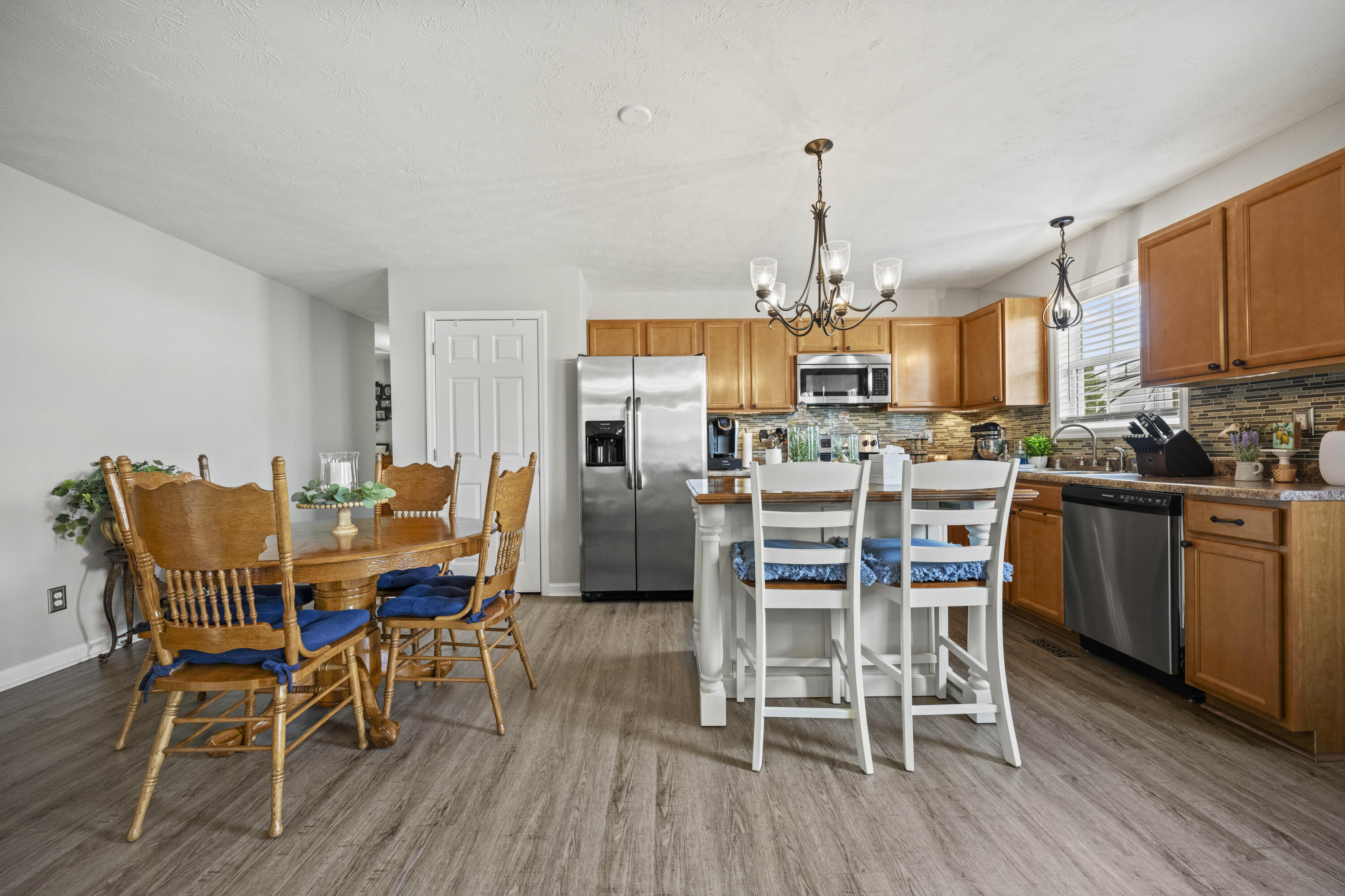 648 Walnut Creek Drive