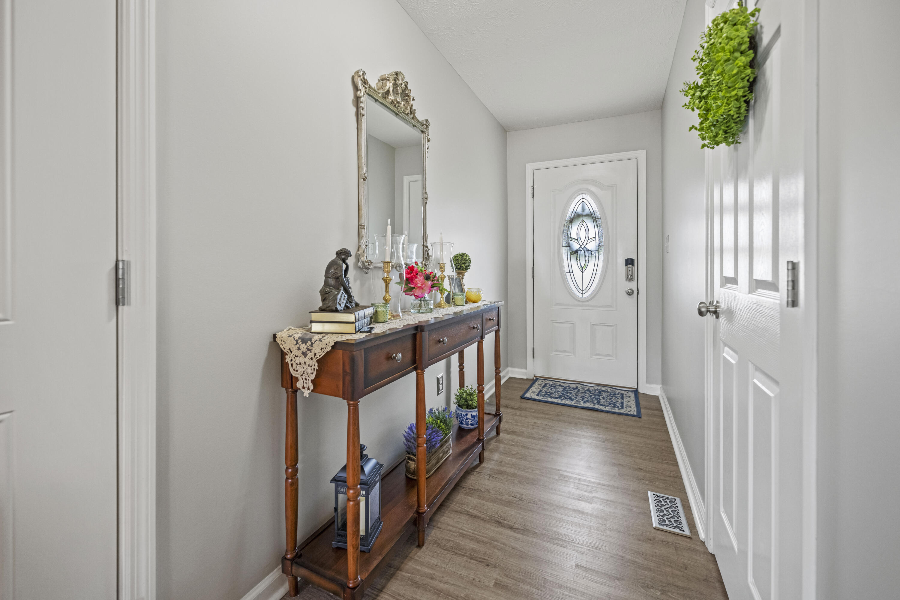 648 Walnut Creek Drive