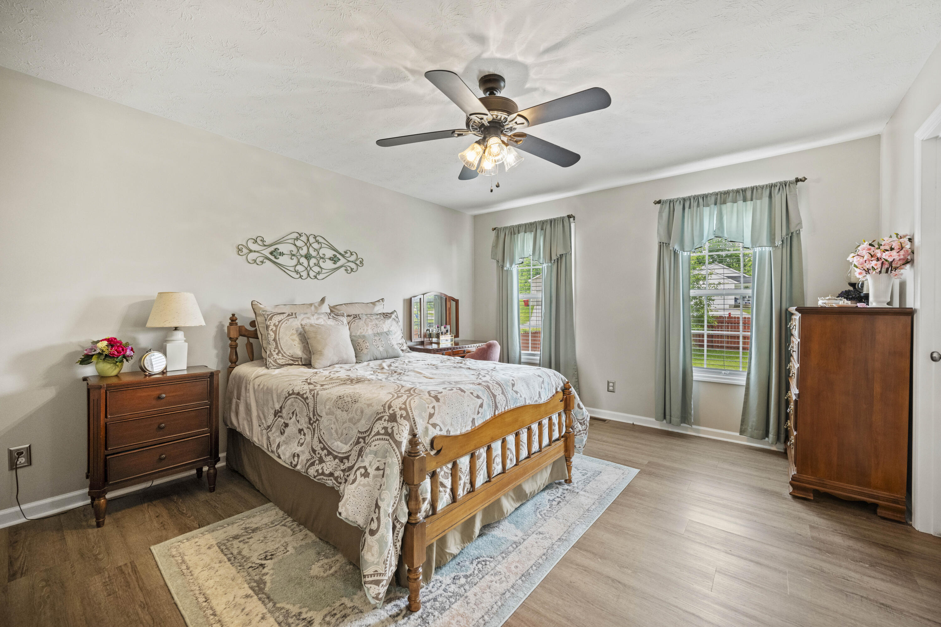 648 Walnut Creek Drive