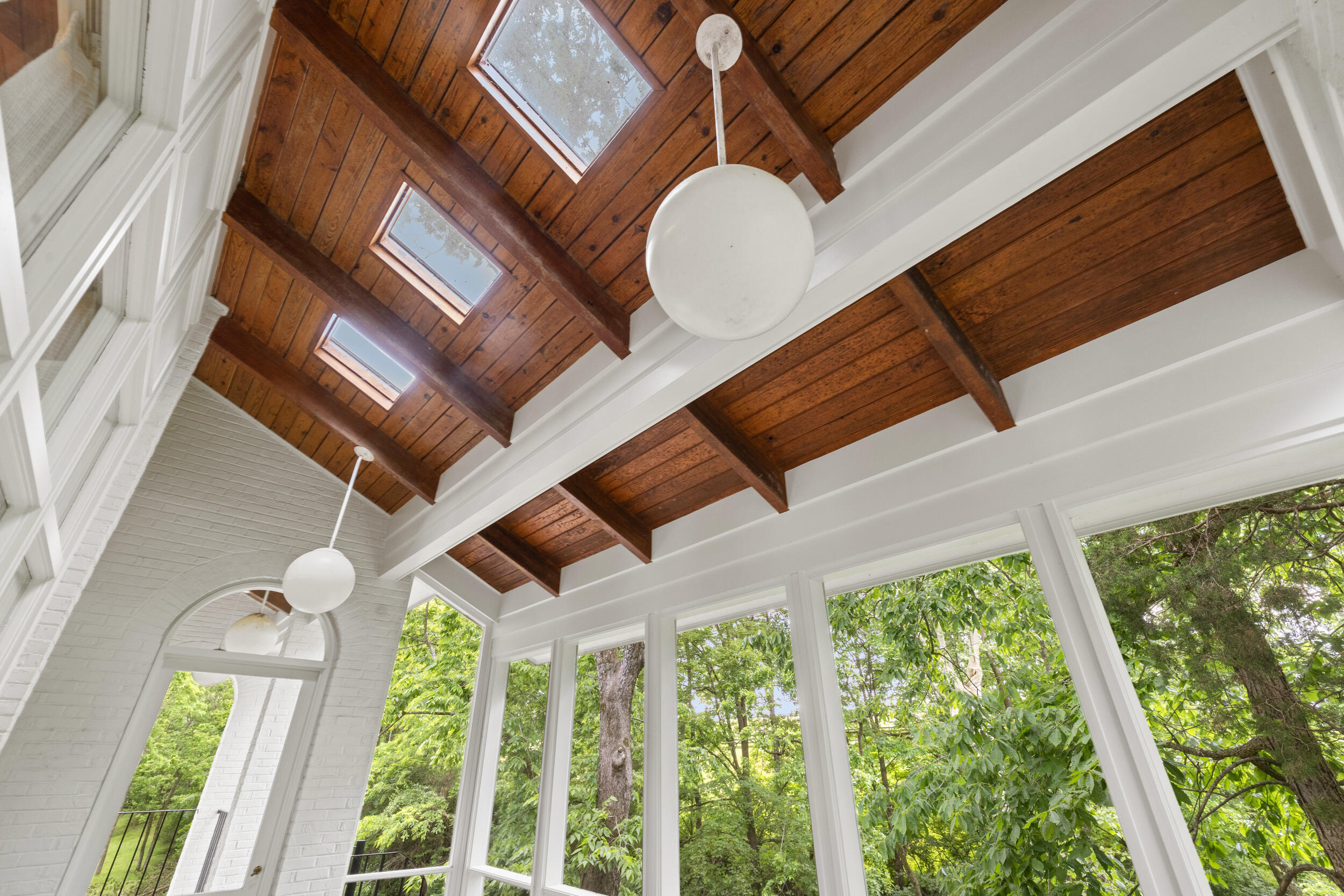 1715 Stonehaven Drive