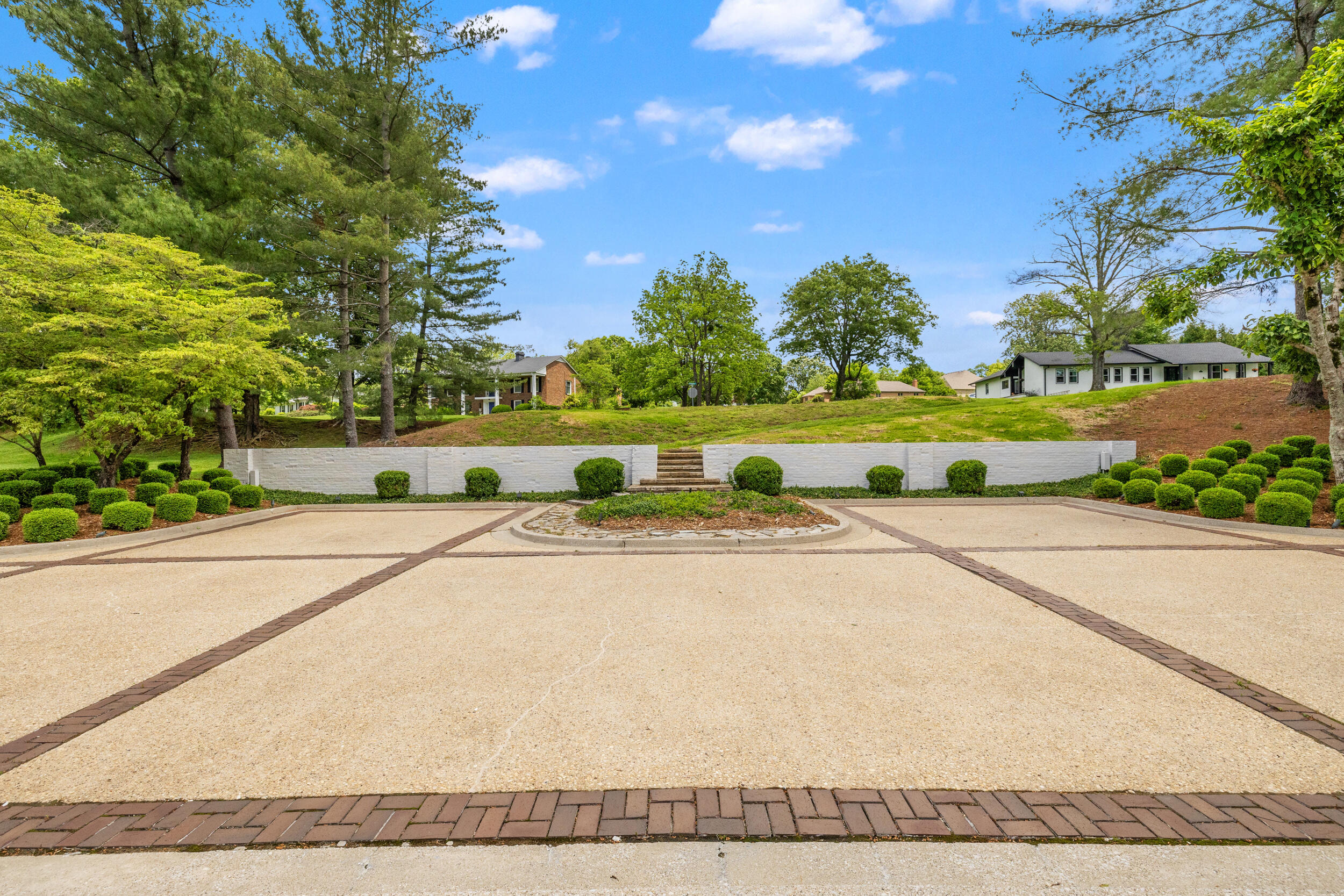 1715 Stonehaven Drive