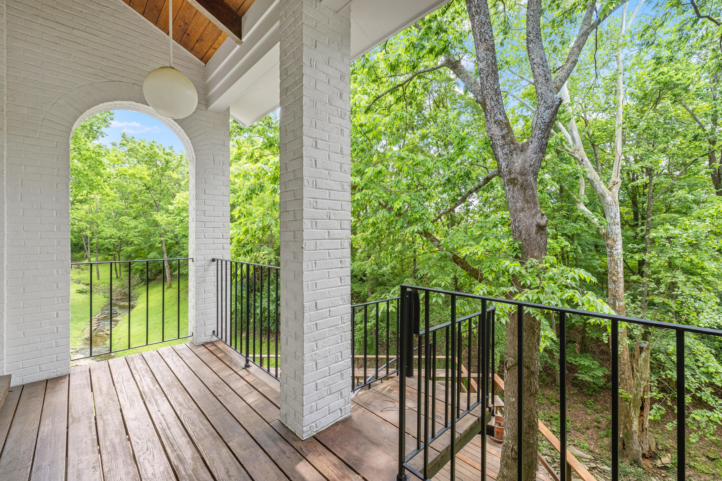 1715 Stonehaven Drive