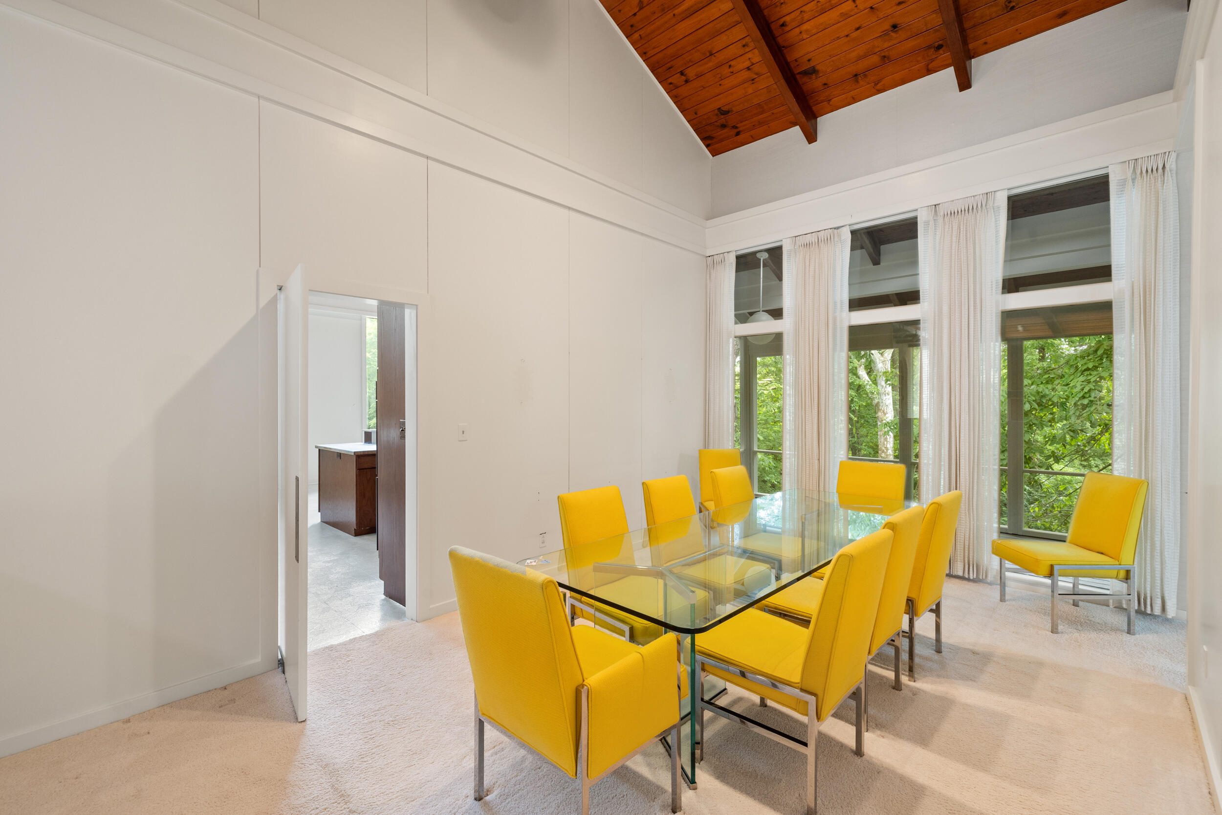 1715 Stonehaven Drive