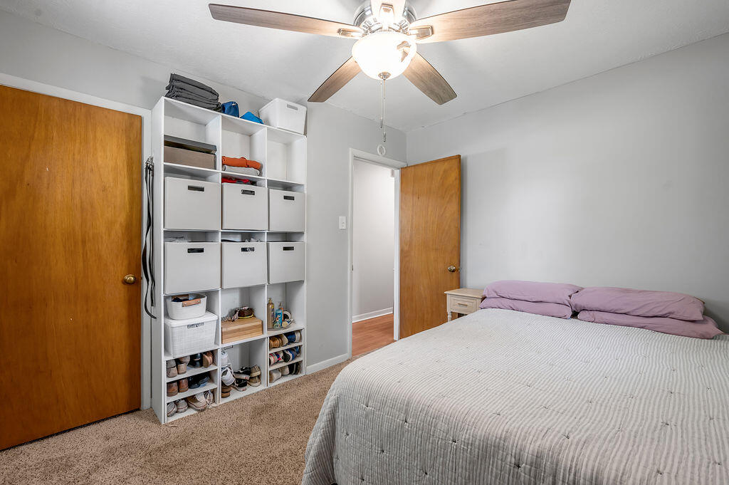 1976 Greenleaf Drive