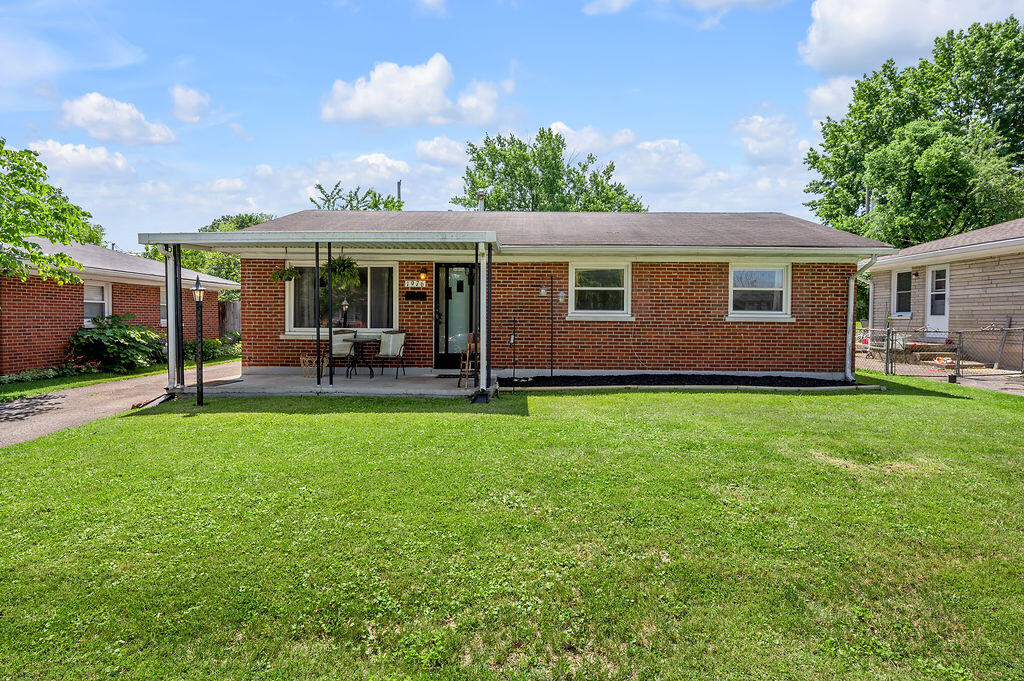 1976 Greenleaf Drive