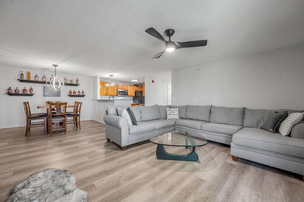 2312 Remington Way, 1203