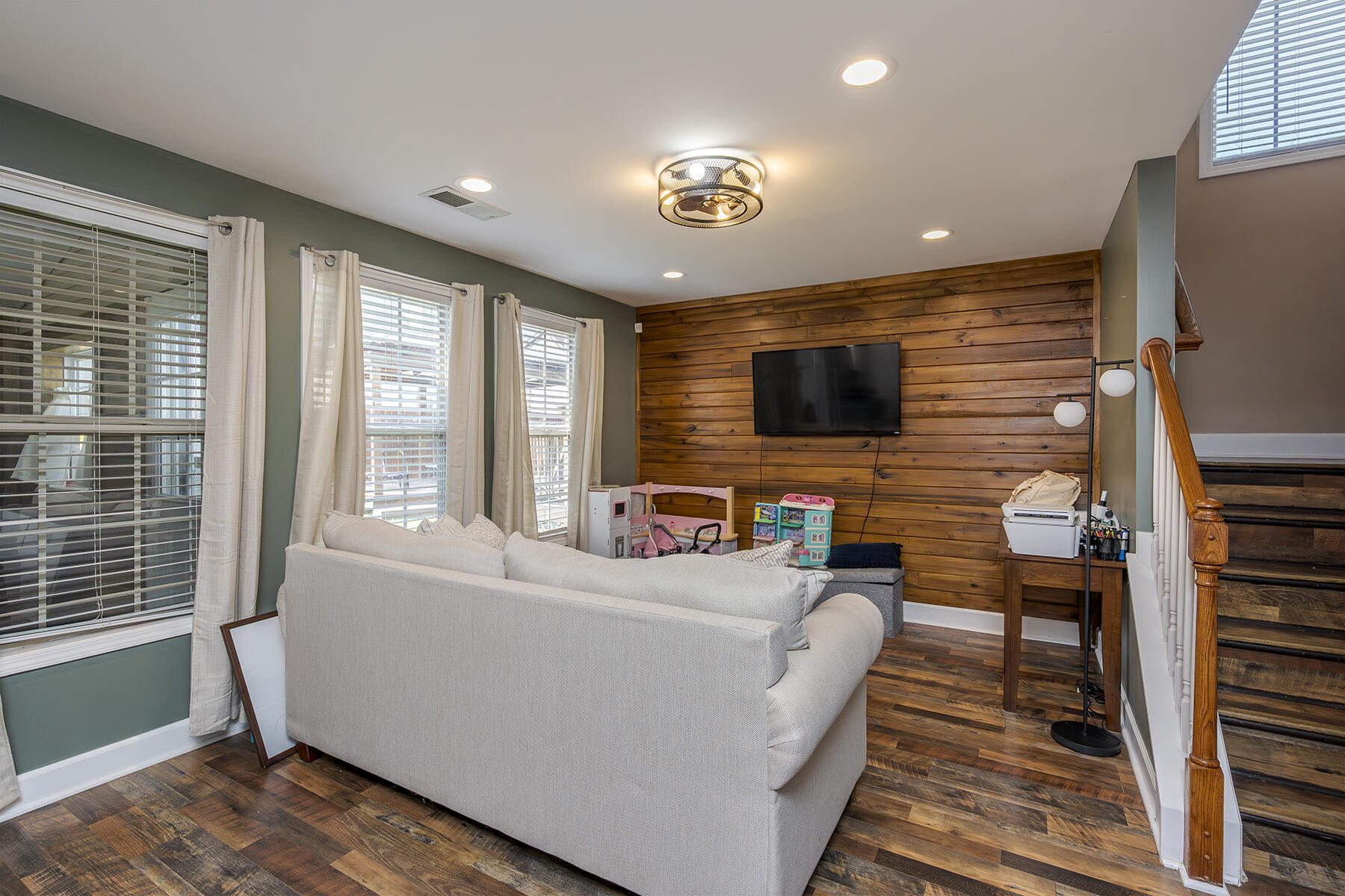 701 Sprucewood Drive