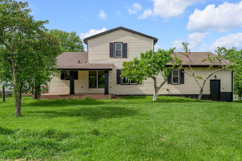 1126 Bunker Hill Road