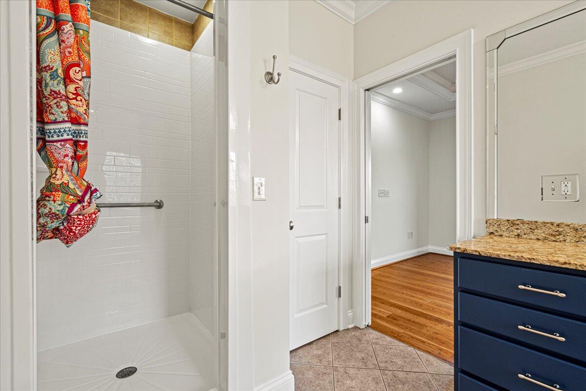 228 Chippendale Circle