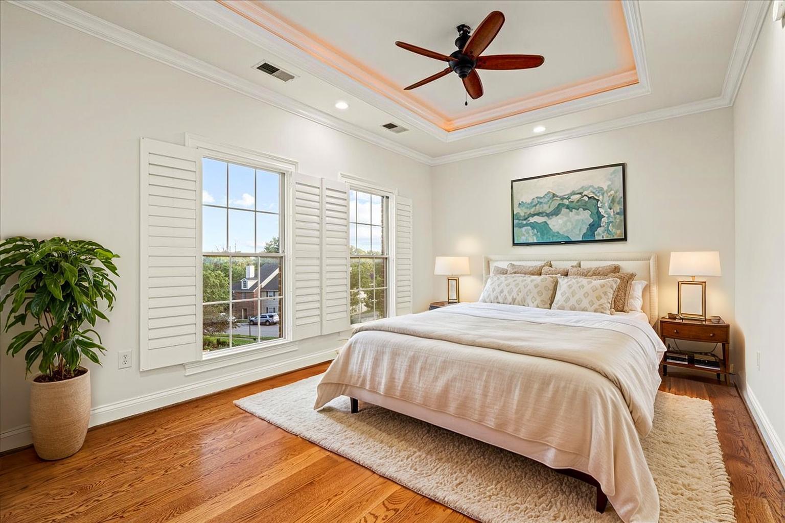 228 Chippendale Circle