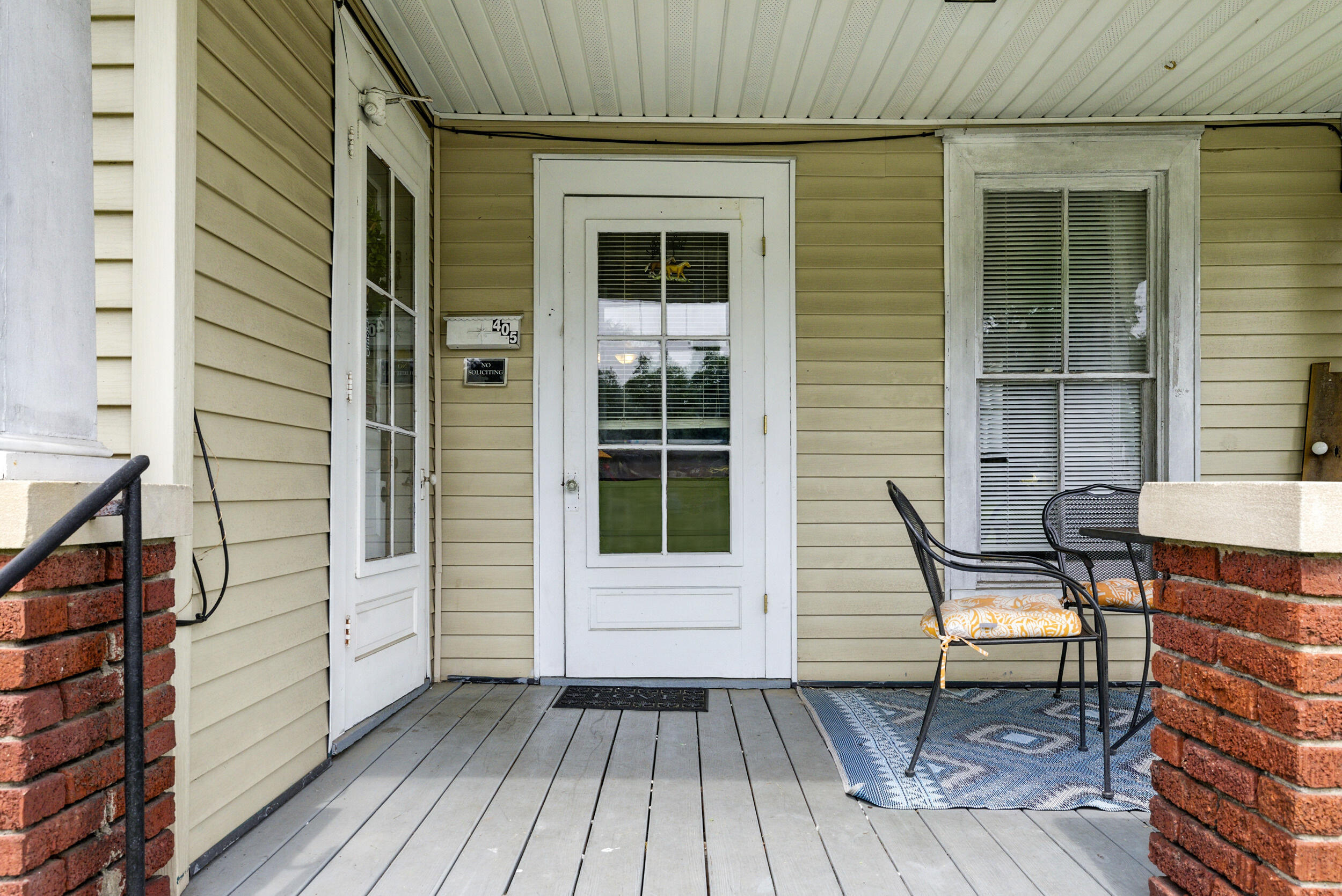 405 South Broadway Street