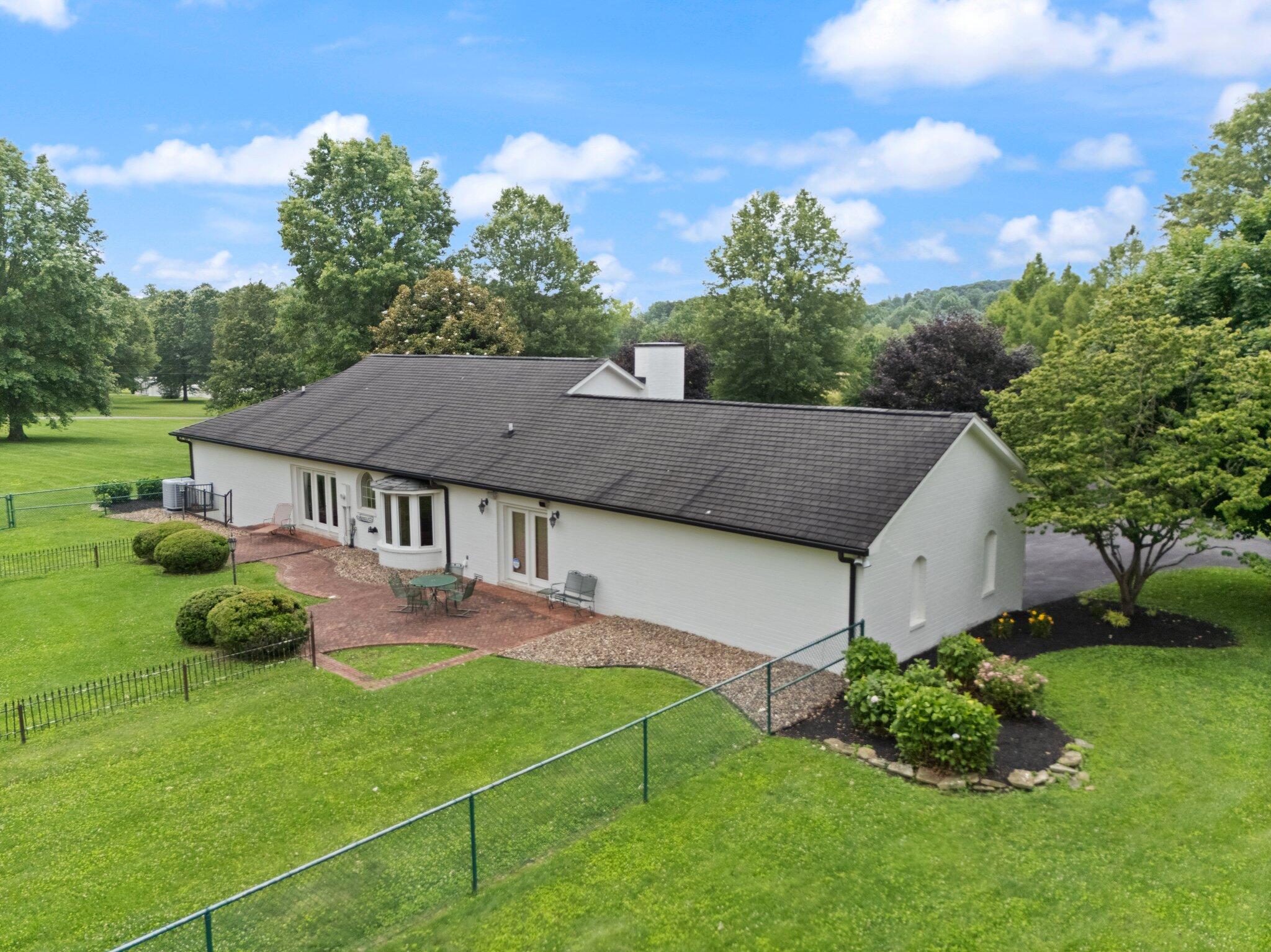 3402 North US Highway 25