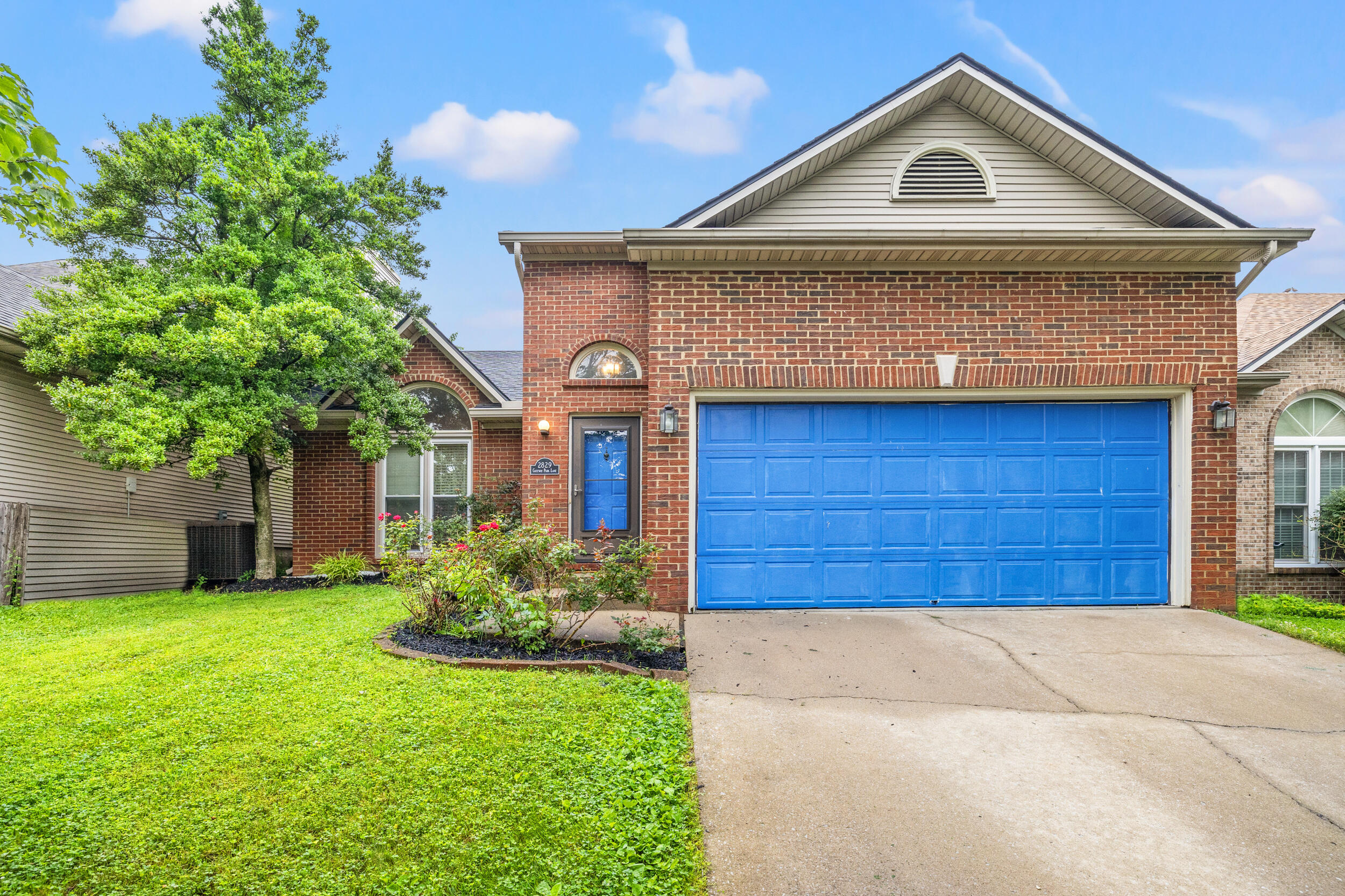 2829 Gateway Park Lane