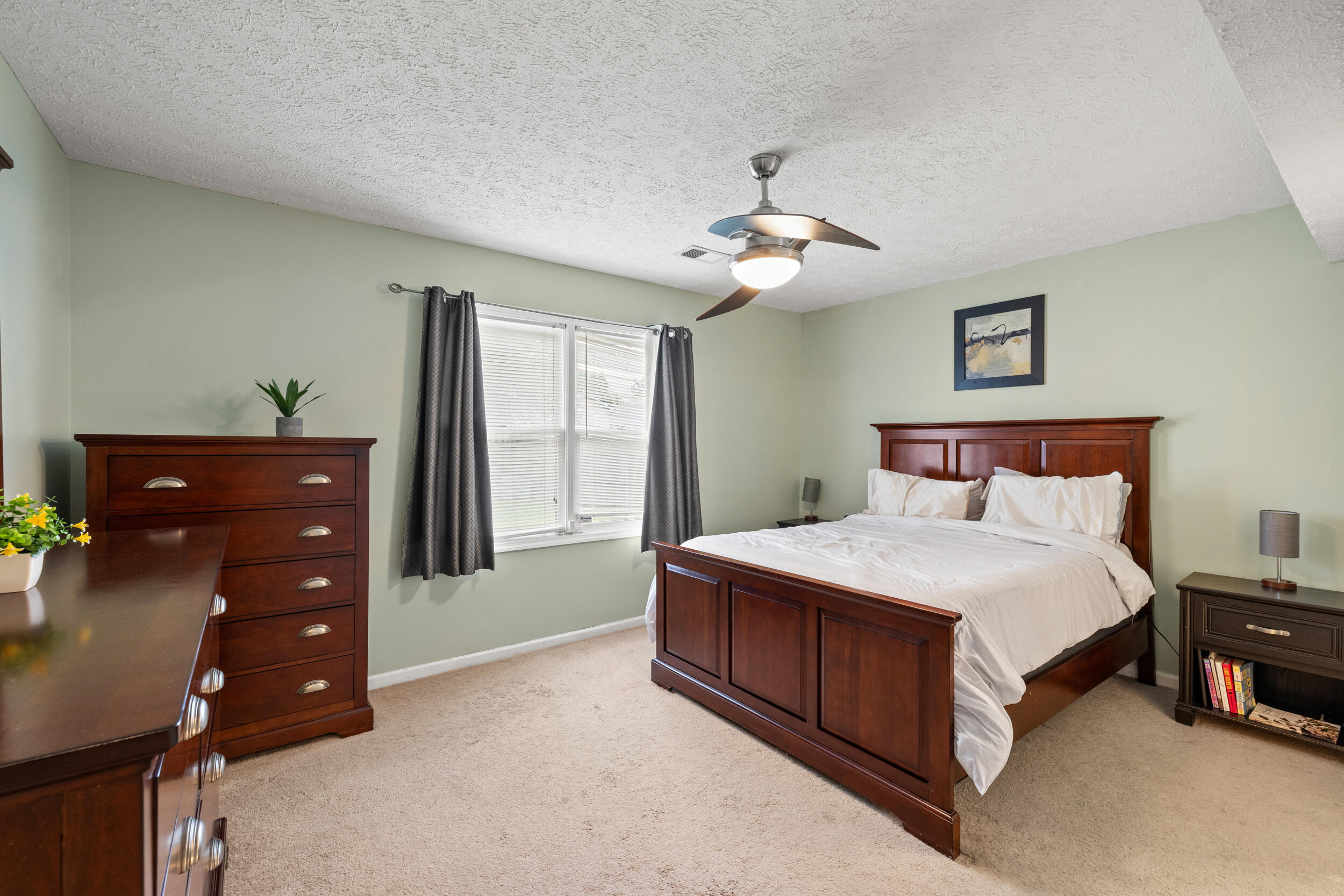 2829 Gateway Park Lane