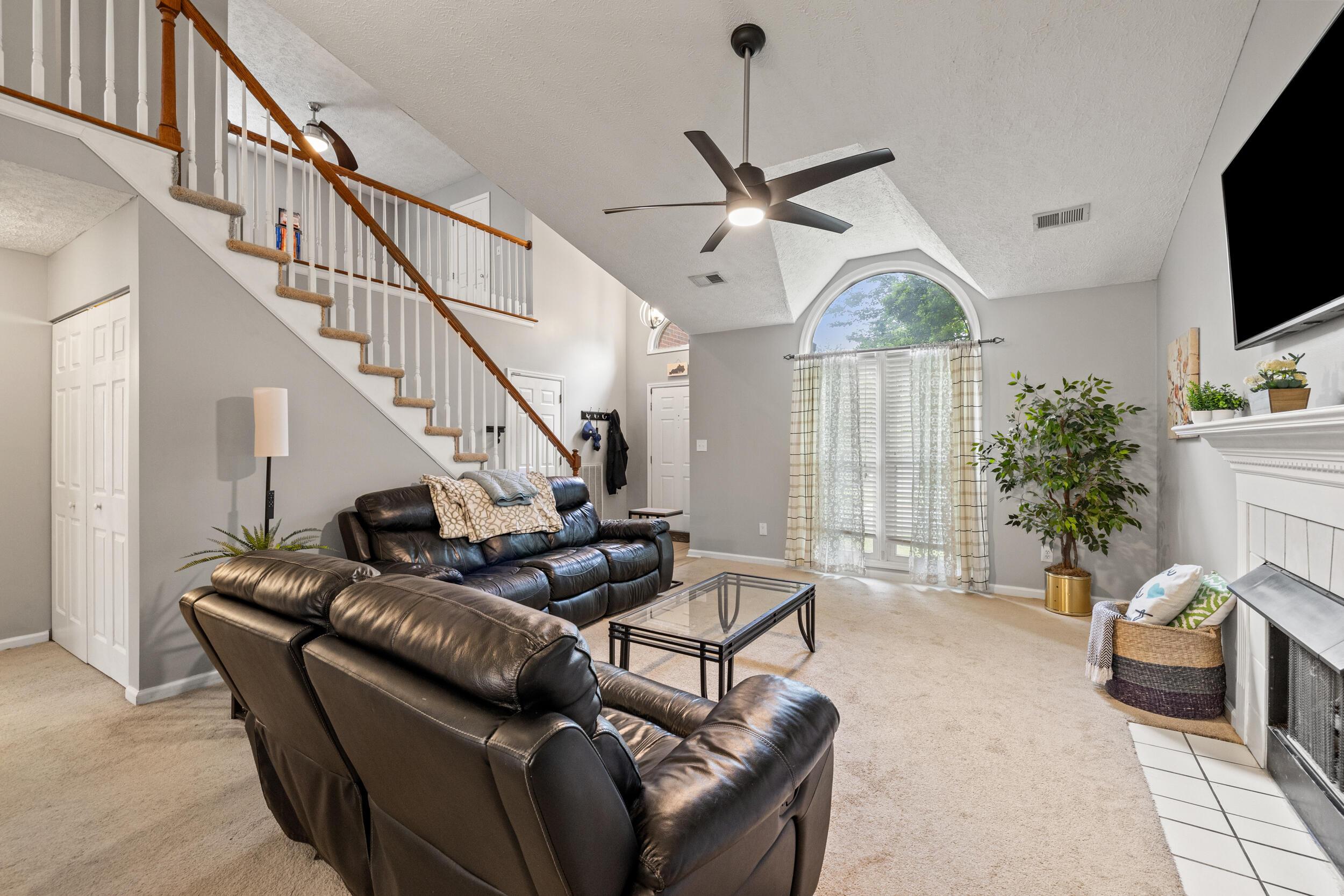 2829 Gateway Park Lane