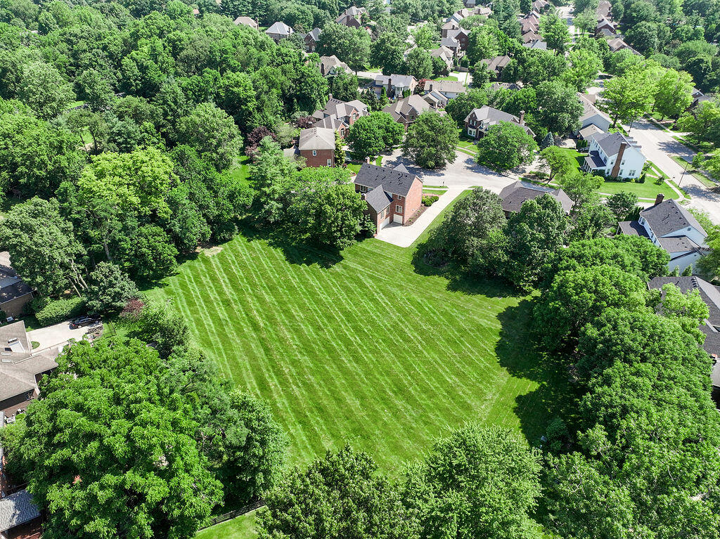 2586 Overlake Circle