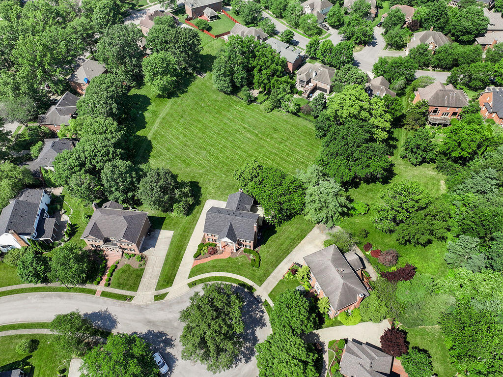 2586 Overlake Circle